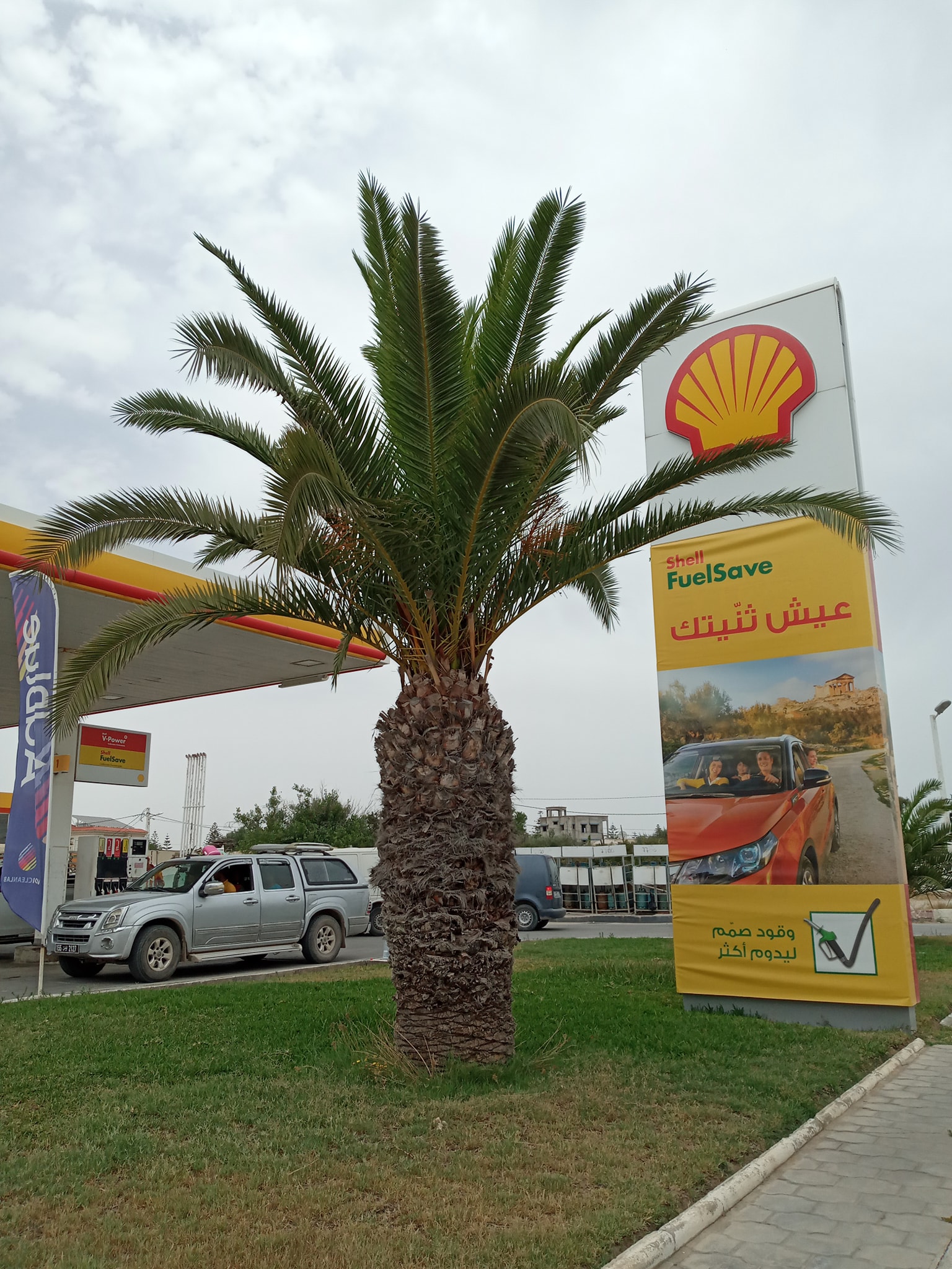 Kiosque Shell Les Deux Oeuds
