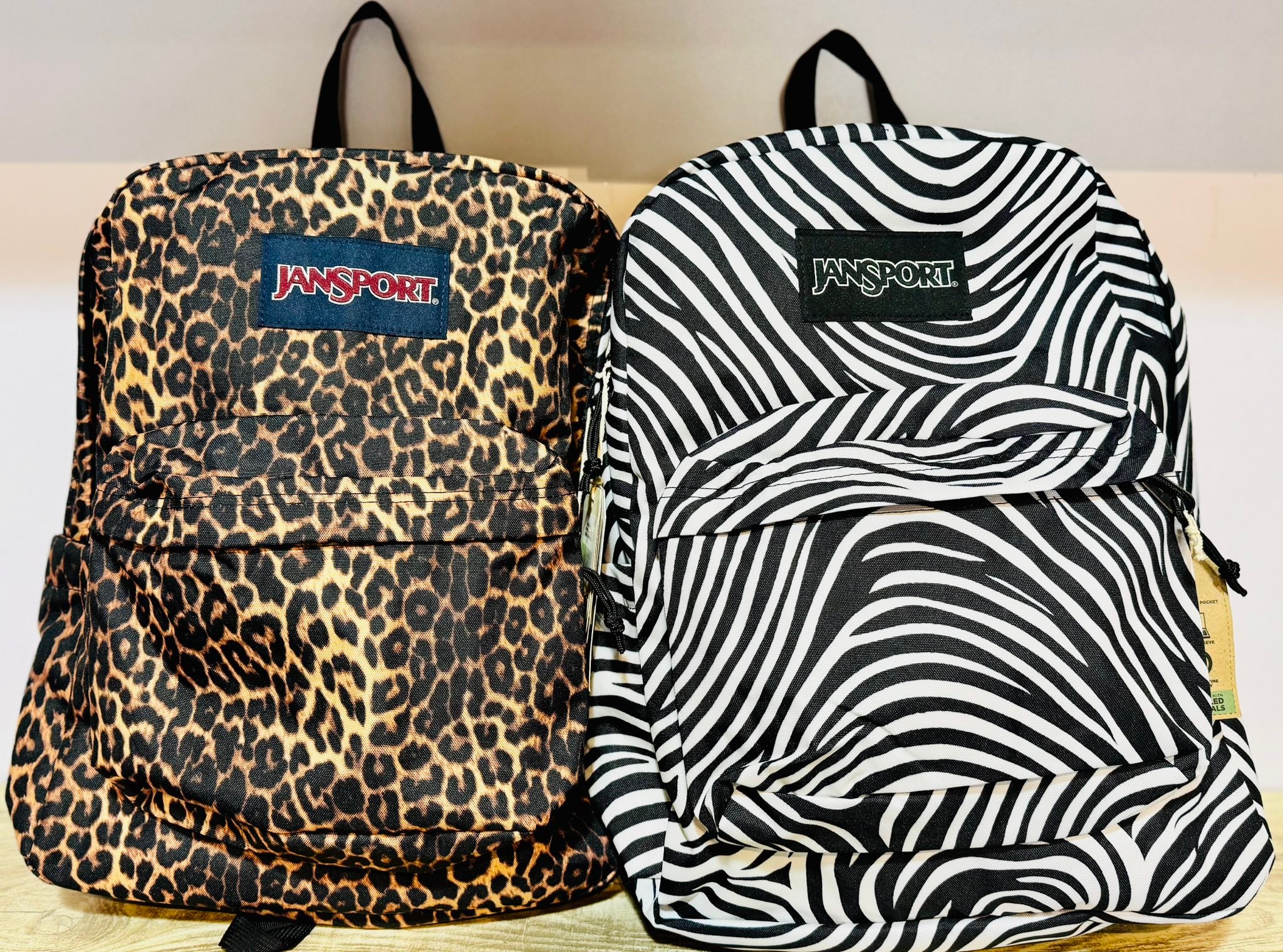 baby pink jansport backpack Serenity Pack Air Jordan 11 Bred Its surprising interior space Color:Jujube Red gift for teacher