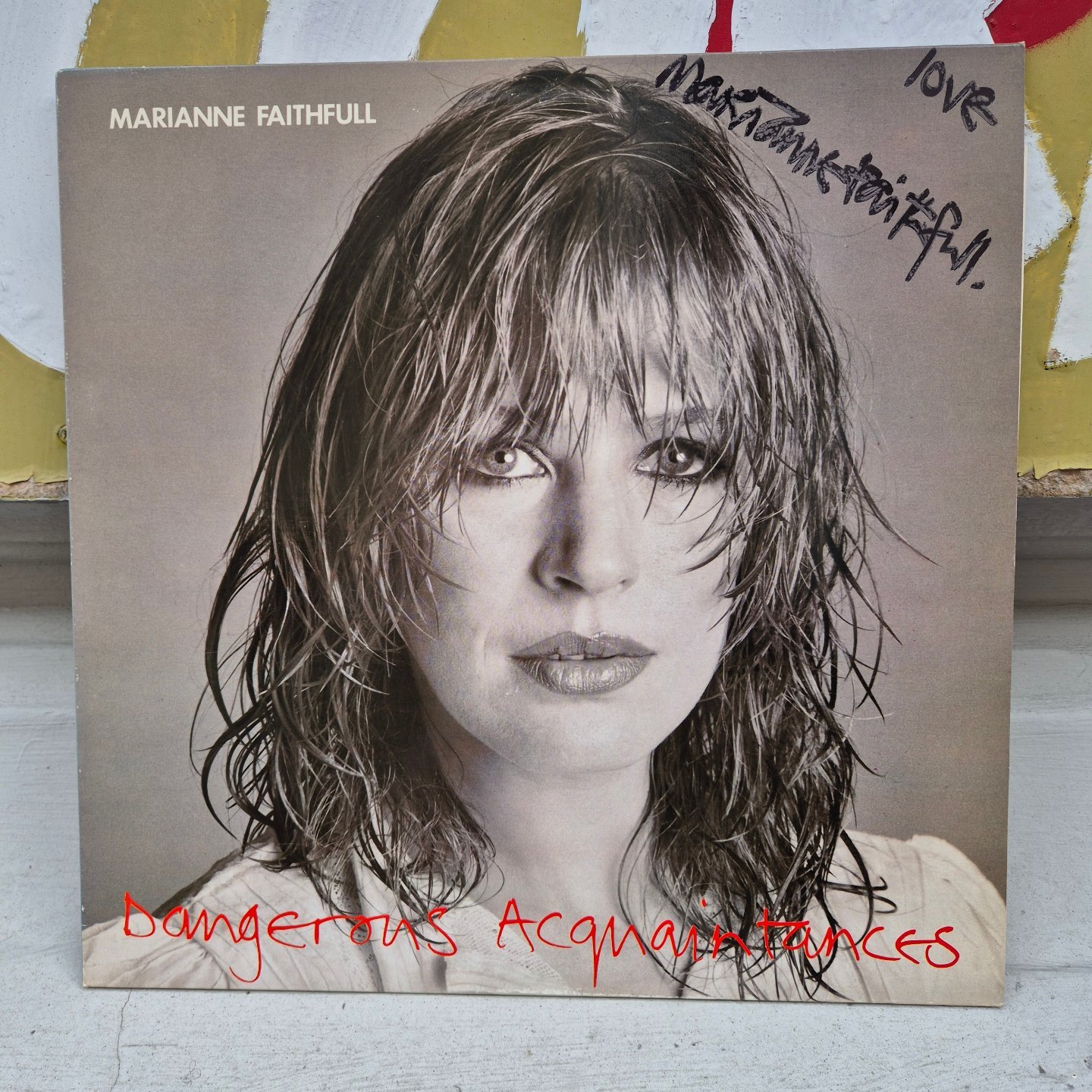 幻級！Marianne Faithfull 国内盤7インチ！ Beautifully signed Marianne Faithfull (R.I.P.) record for sale