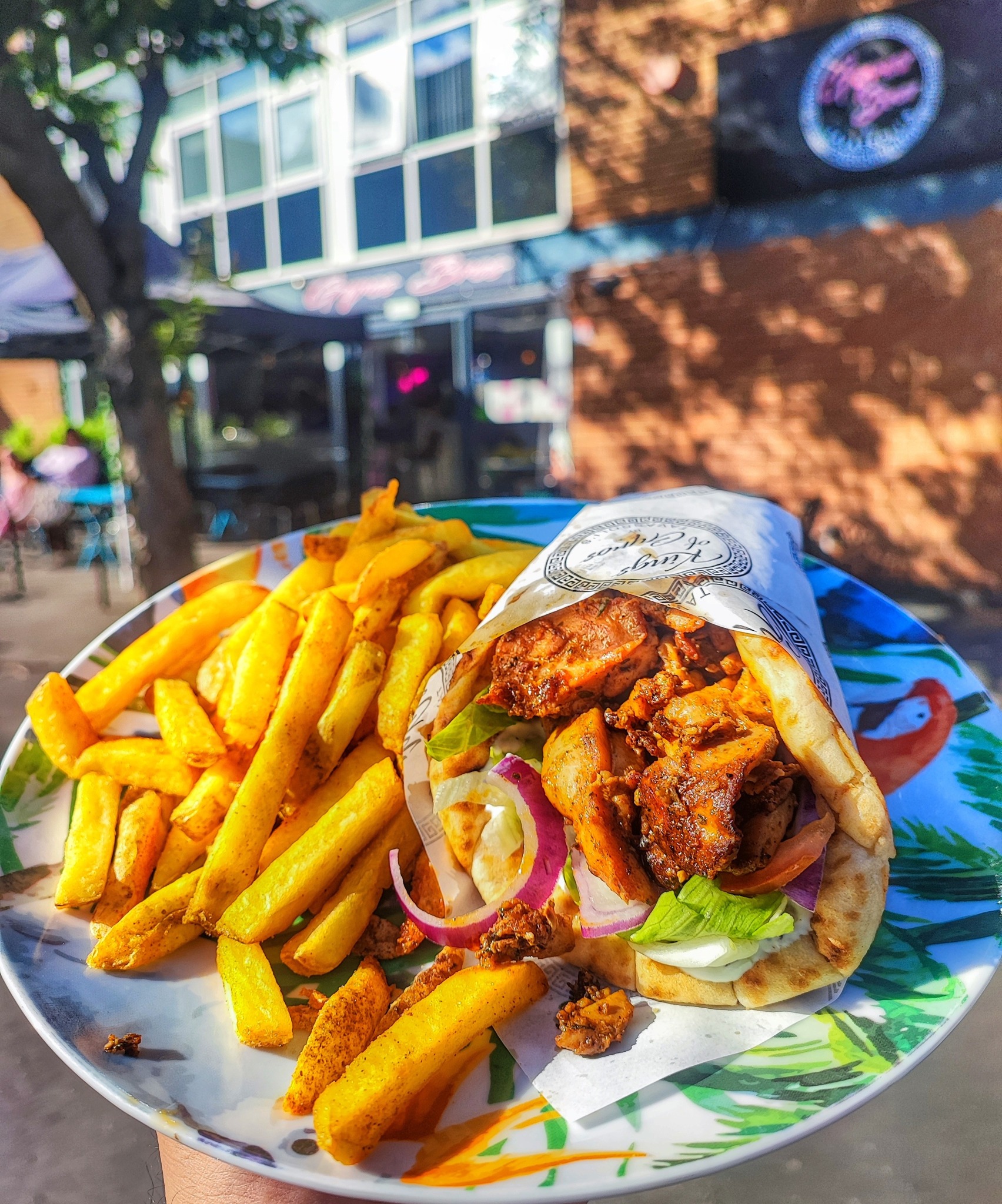 Gyros - 🎱🌯 LUCKY No.8 🌯🎱 Starting today, we’re thrilled to introduce an ...