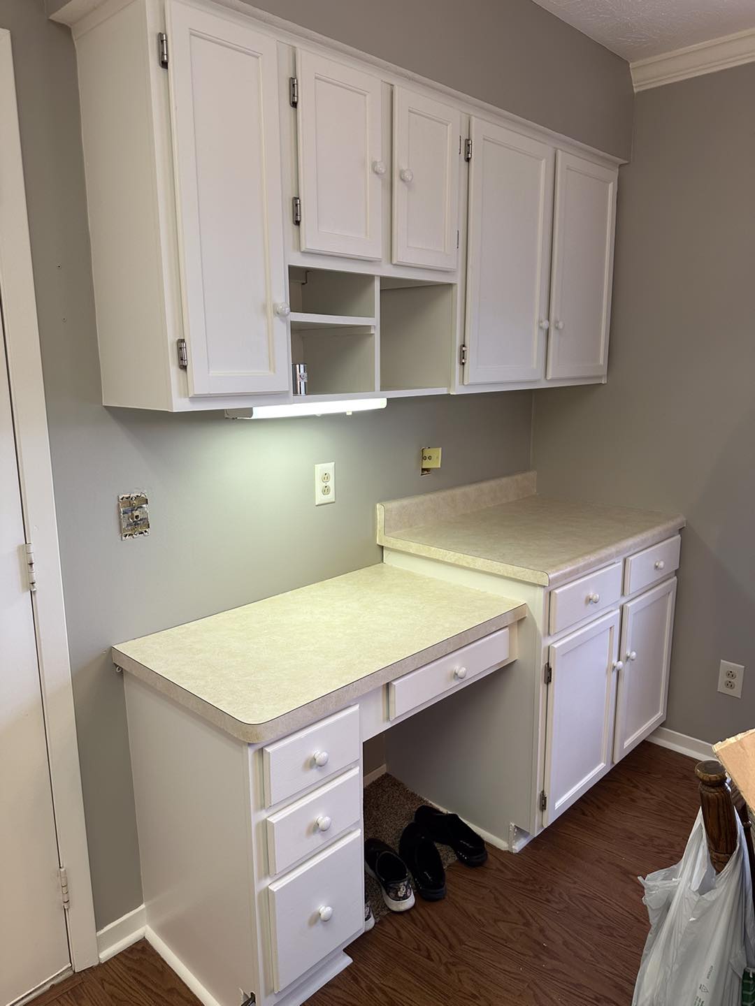 Elaine's Painting and... - Elaine's Painting and Decorating