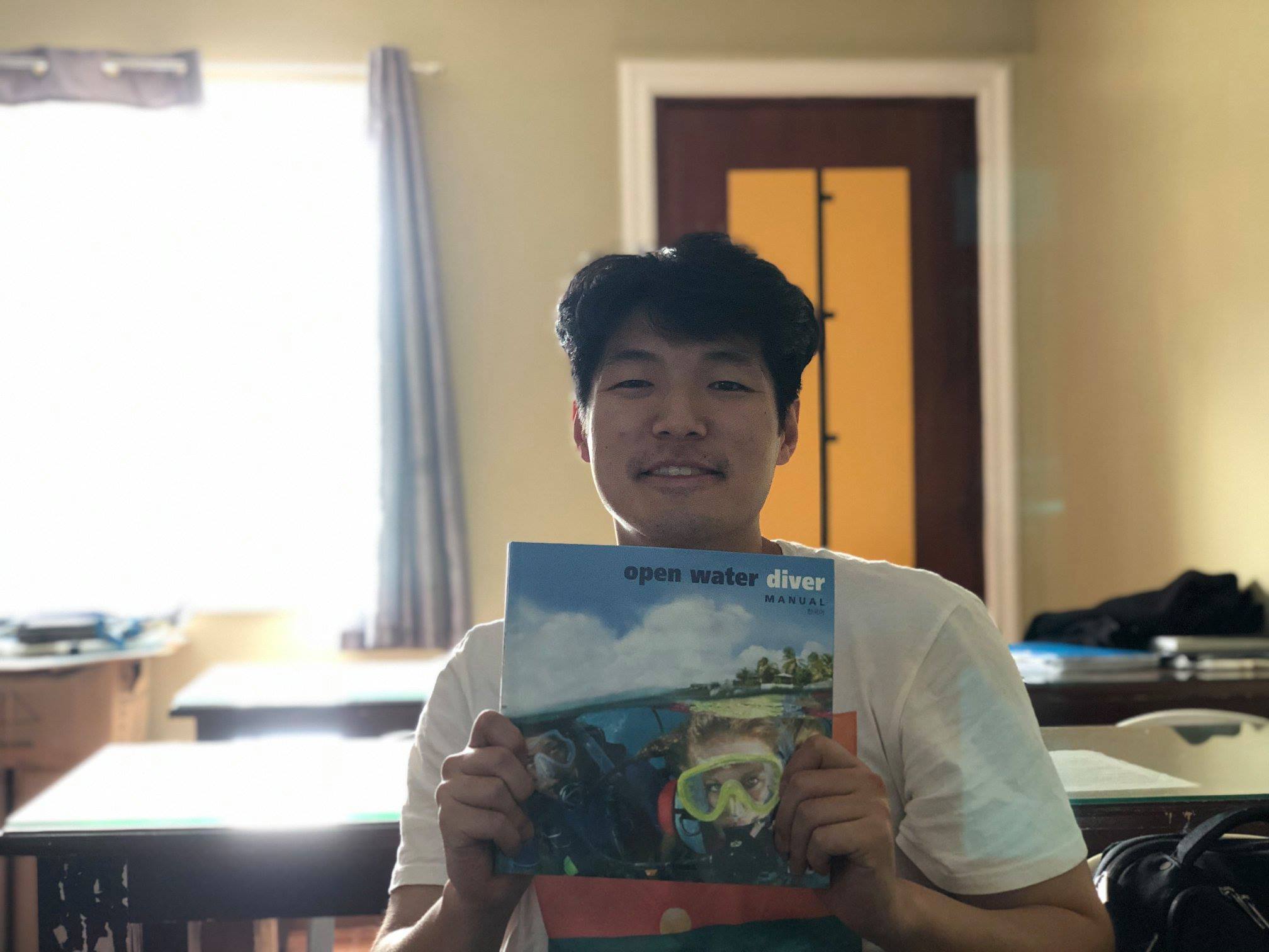 휴가를 아주 알차게 보내고 싶었던 종원씨! #PADI #오픈워터... - Deepper Dive, Inc. | Facebook