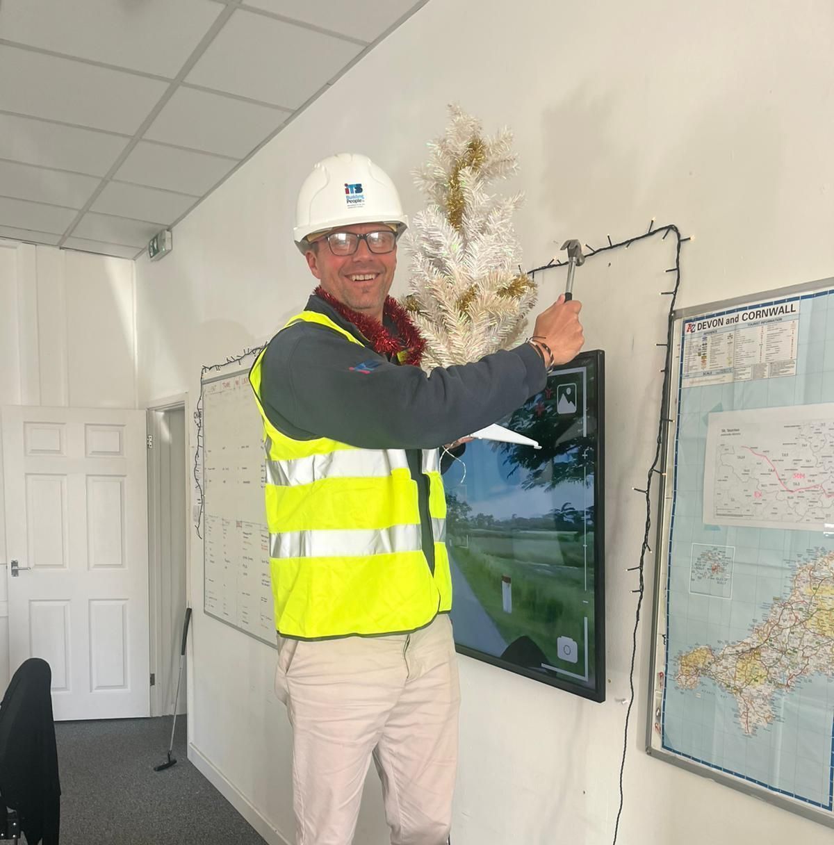 🎄 Tim at ITS Exeter has been a busy... - ITS Building People | Facebook