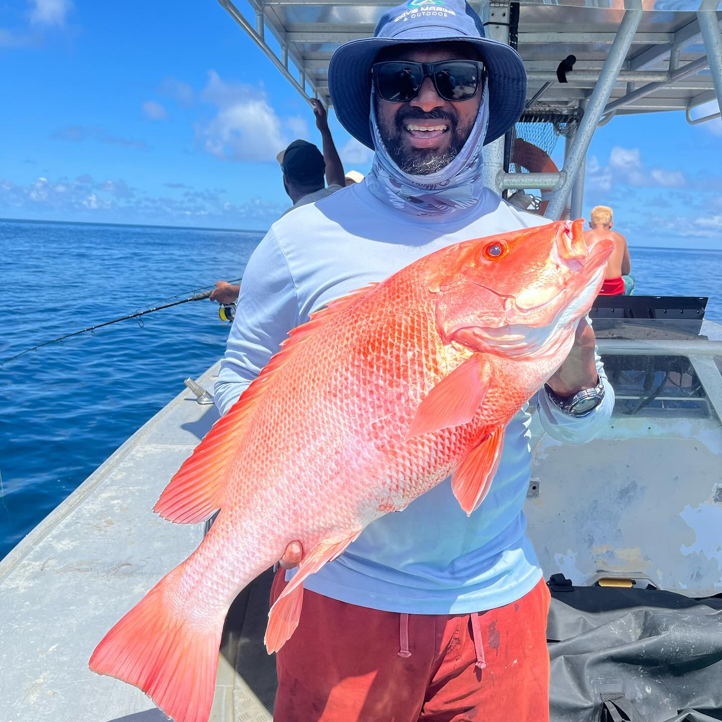 fishing the whitsundays | Queenie! Had me running up and down the beach ...