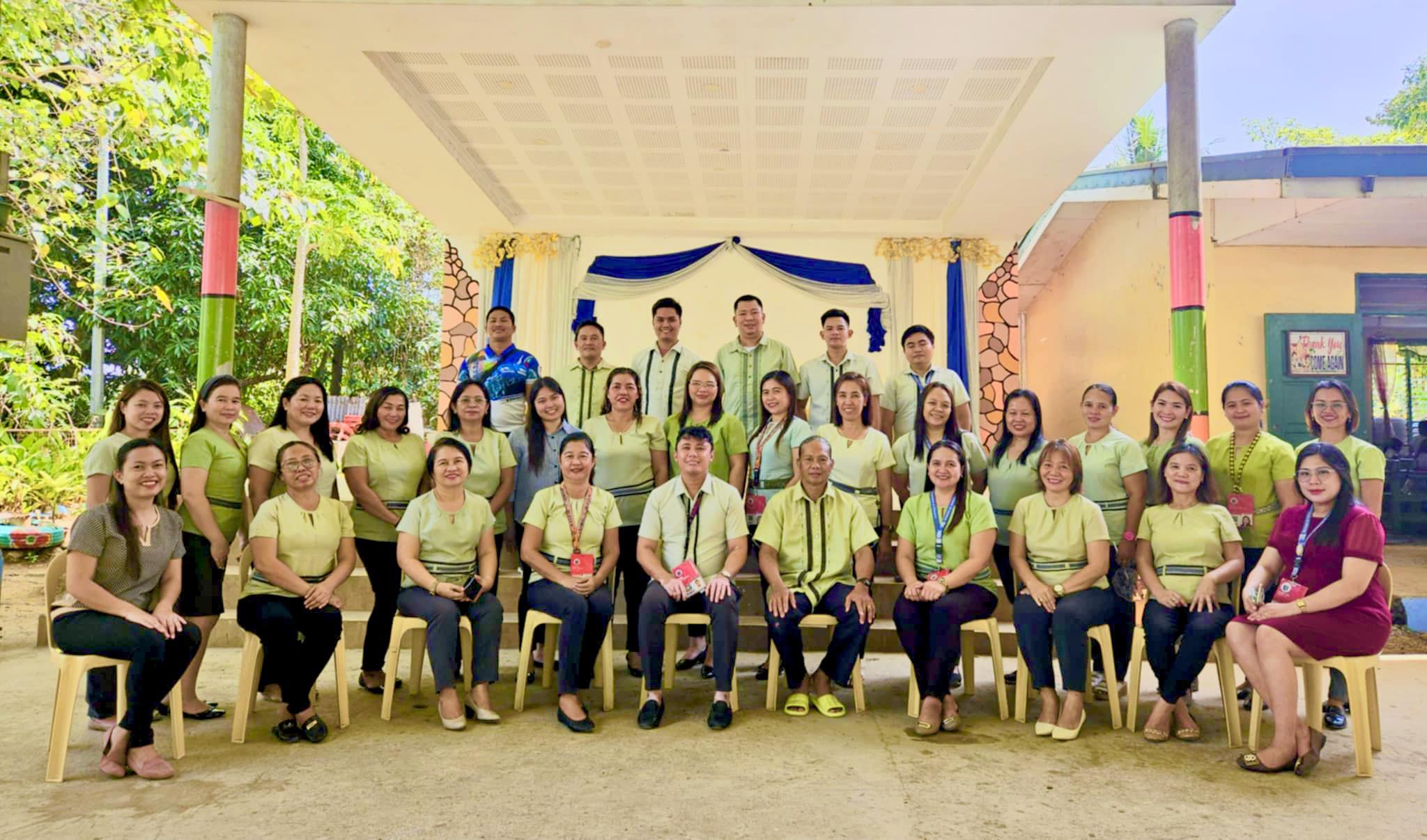 DepEd... - DepEd Tayo - Sta. Rita Elementary School - 105112