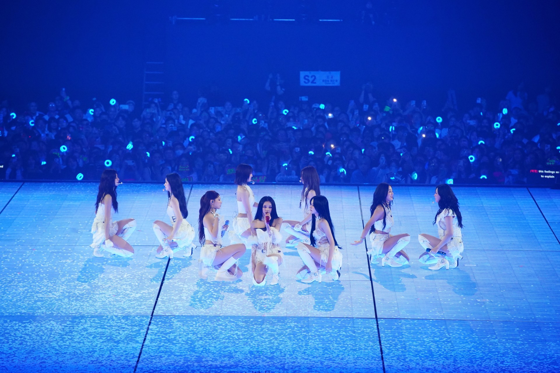 PHOTO PRESS] 250721 — TWICE WORLD TOUR 