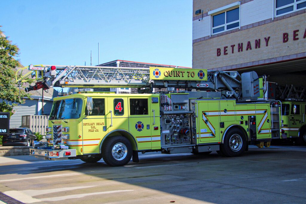 Fire Apparatus & Emergency Equipment - Tesla Driver Killed After ...