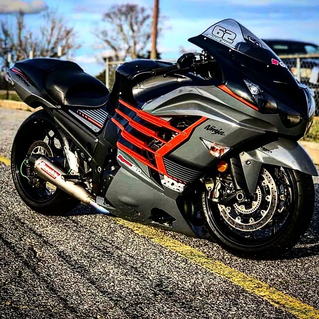 A ZX-14R in tonight's Family Guy 🤣