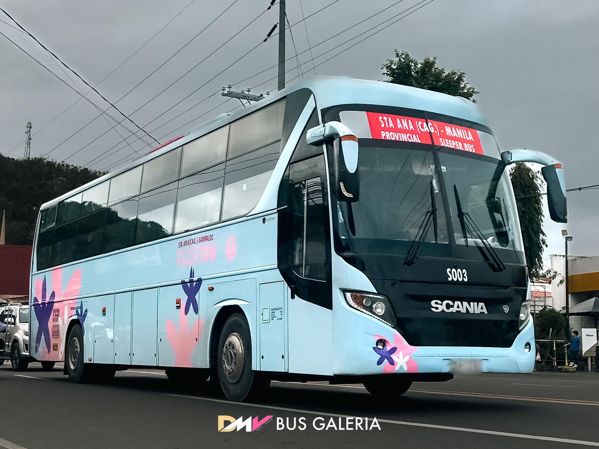DMV Bus Galeria