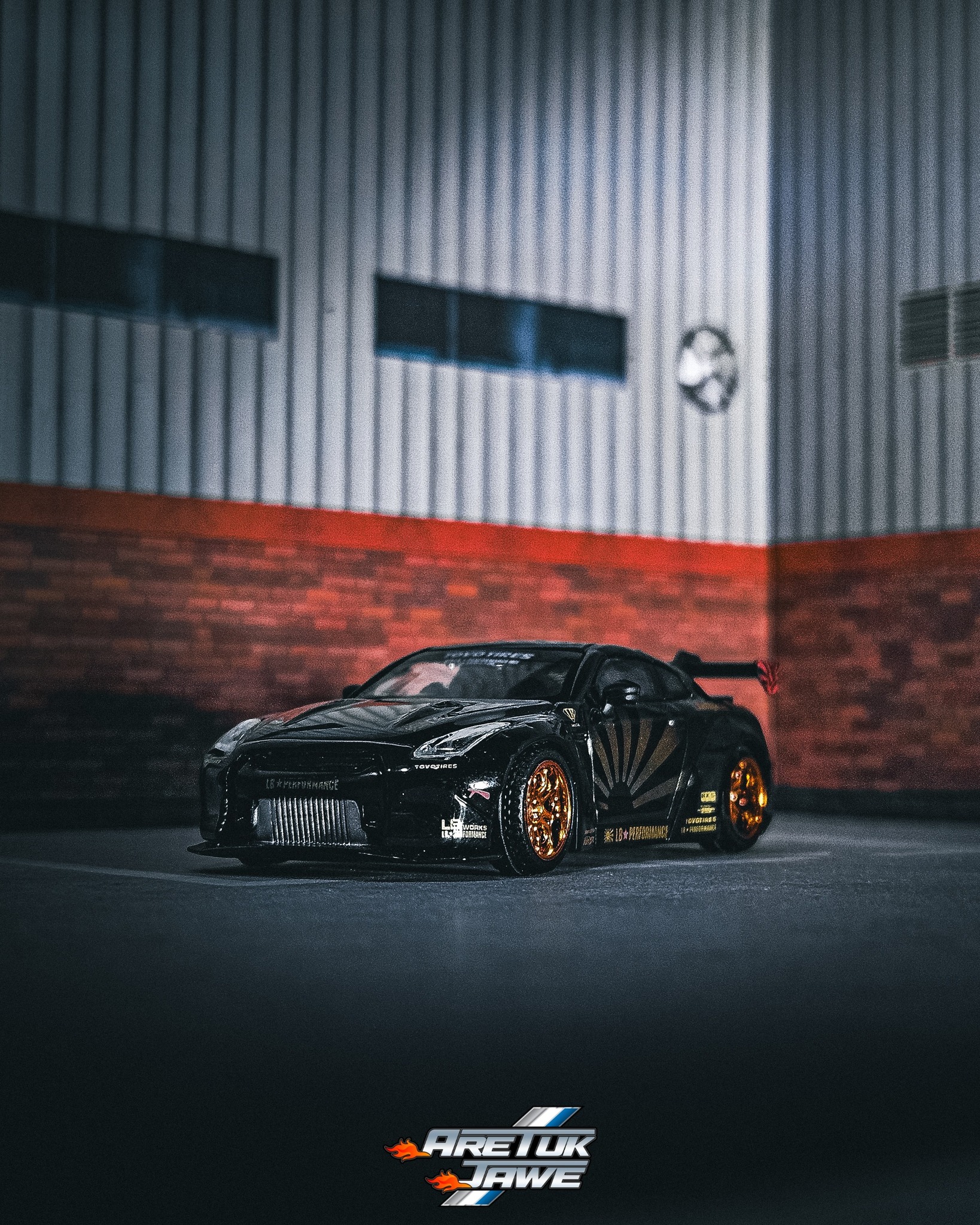 Nissan GT-R R35 model with copper wheels