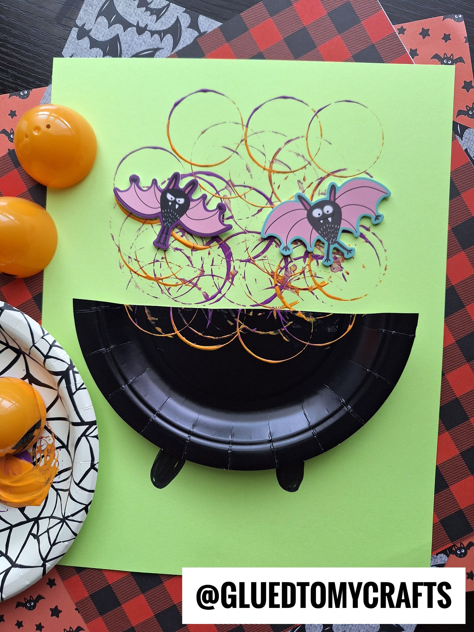 Glued - Super EASY bubbling cauldron craft idea for Halloween - use a ...