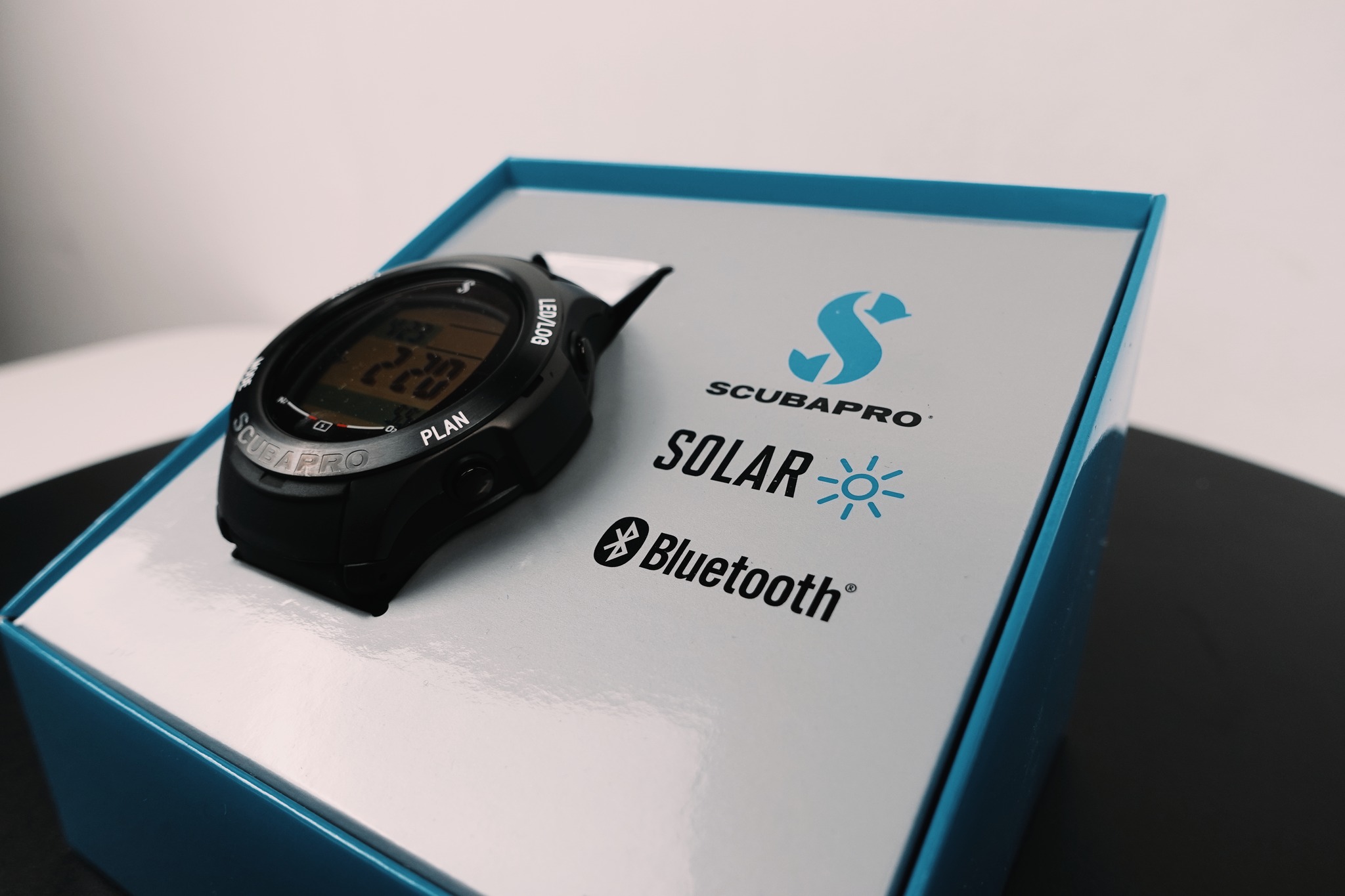 Sleek, Smart, Dive-ready ✓ | Scubapro Z1 solar dive computer 