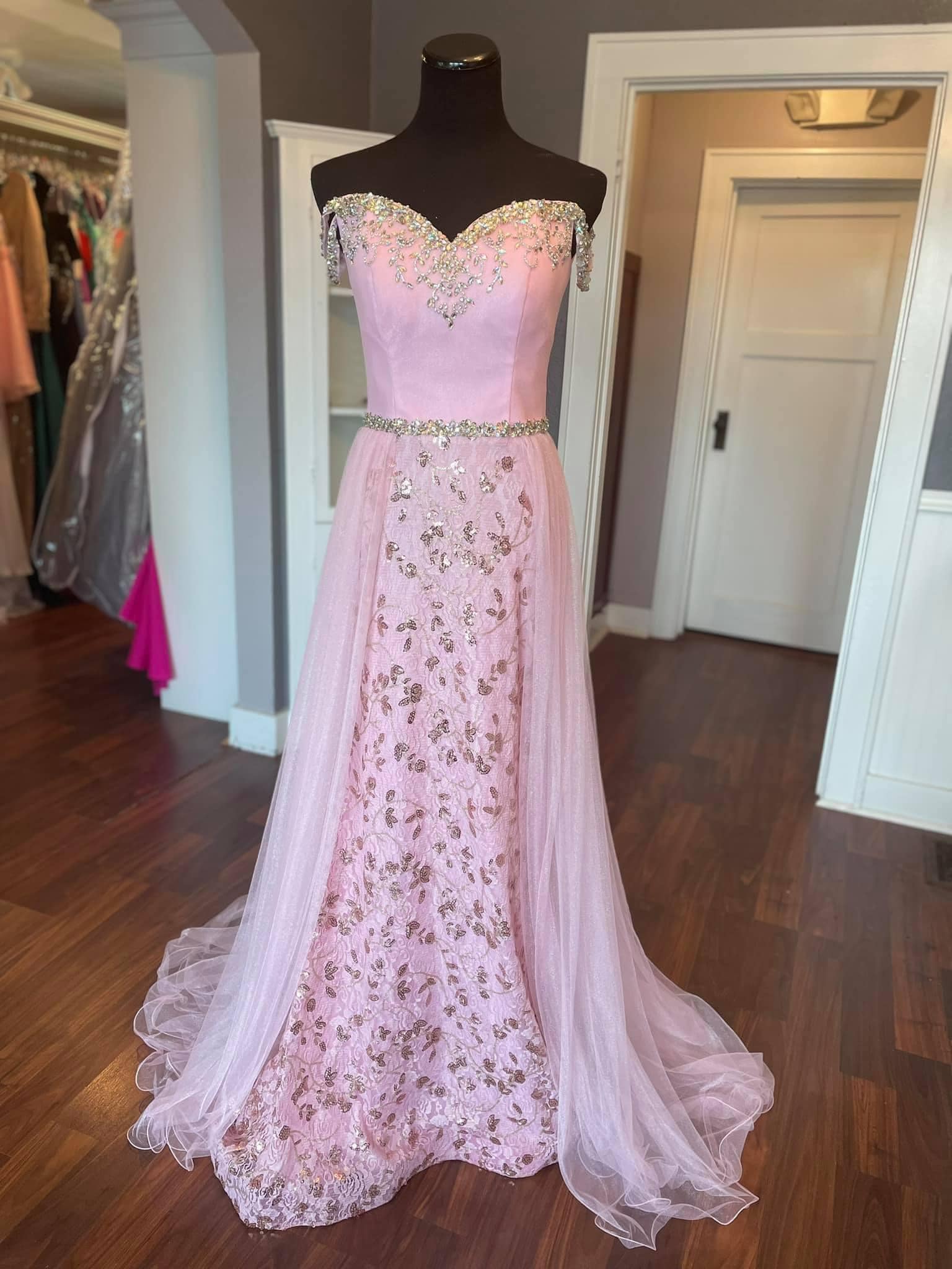 open lace back dress ASHLEYlauren Style 12149 main image 1