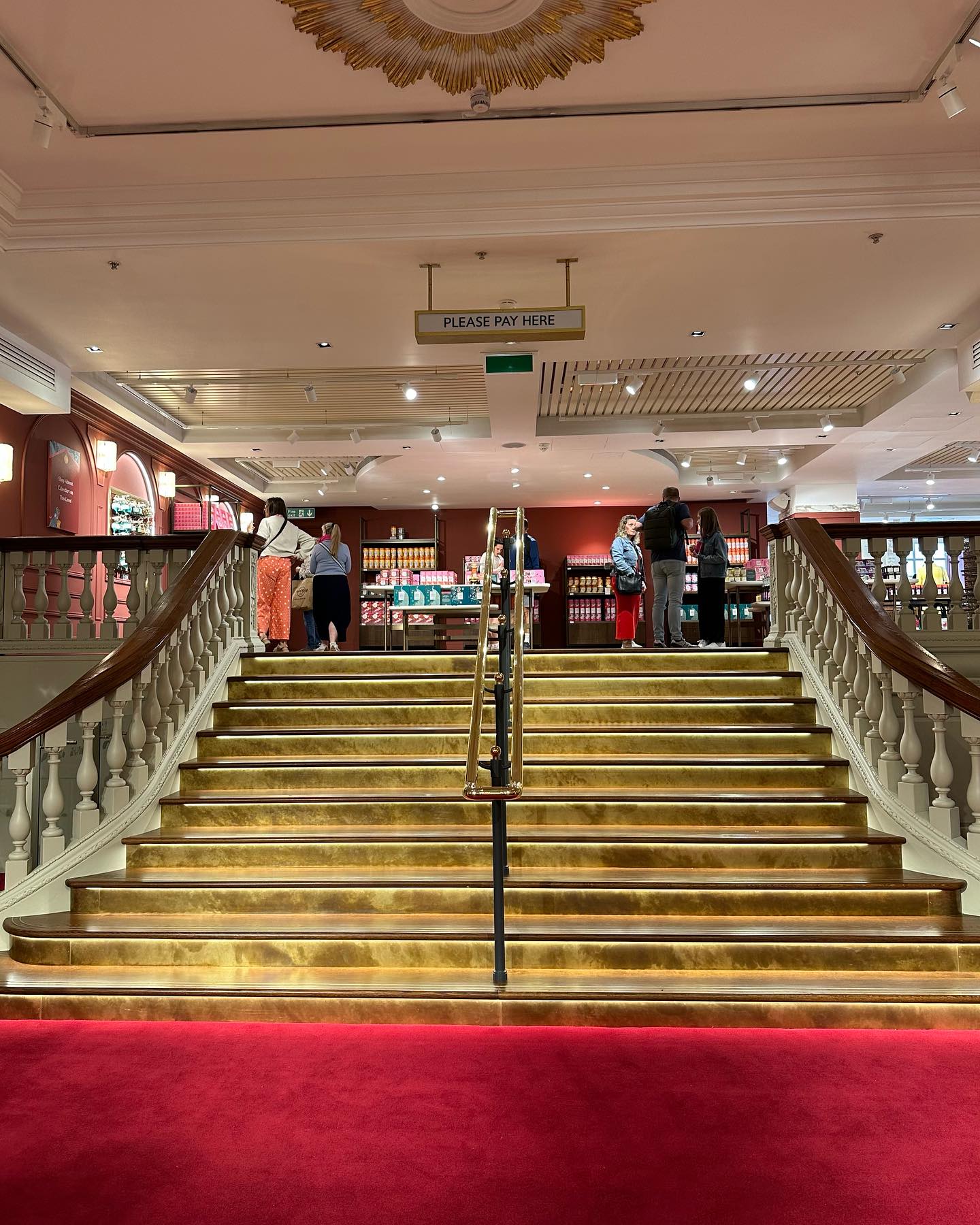 Fortnum & Mason - Add Some Extraordinary! Bread, cheese and chutney ...
