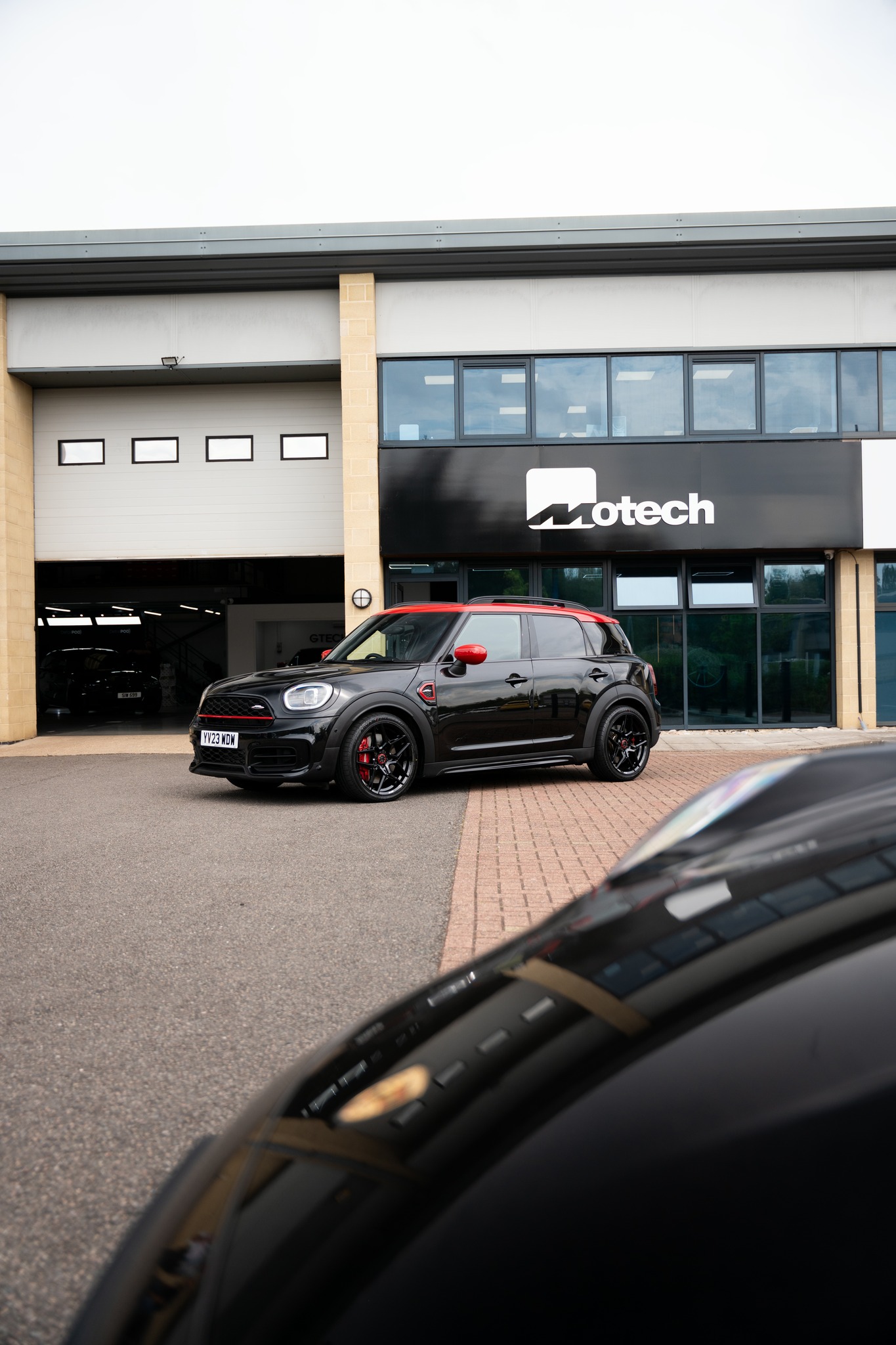 To Stand out from the rest ! Mini JCW F60 Eibach springs 19