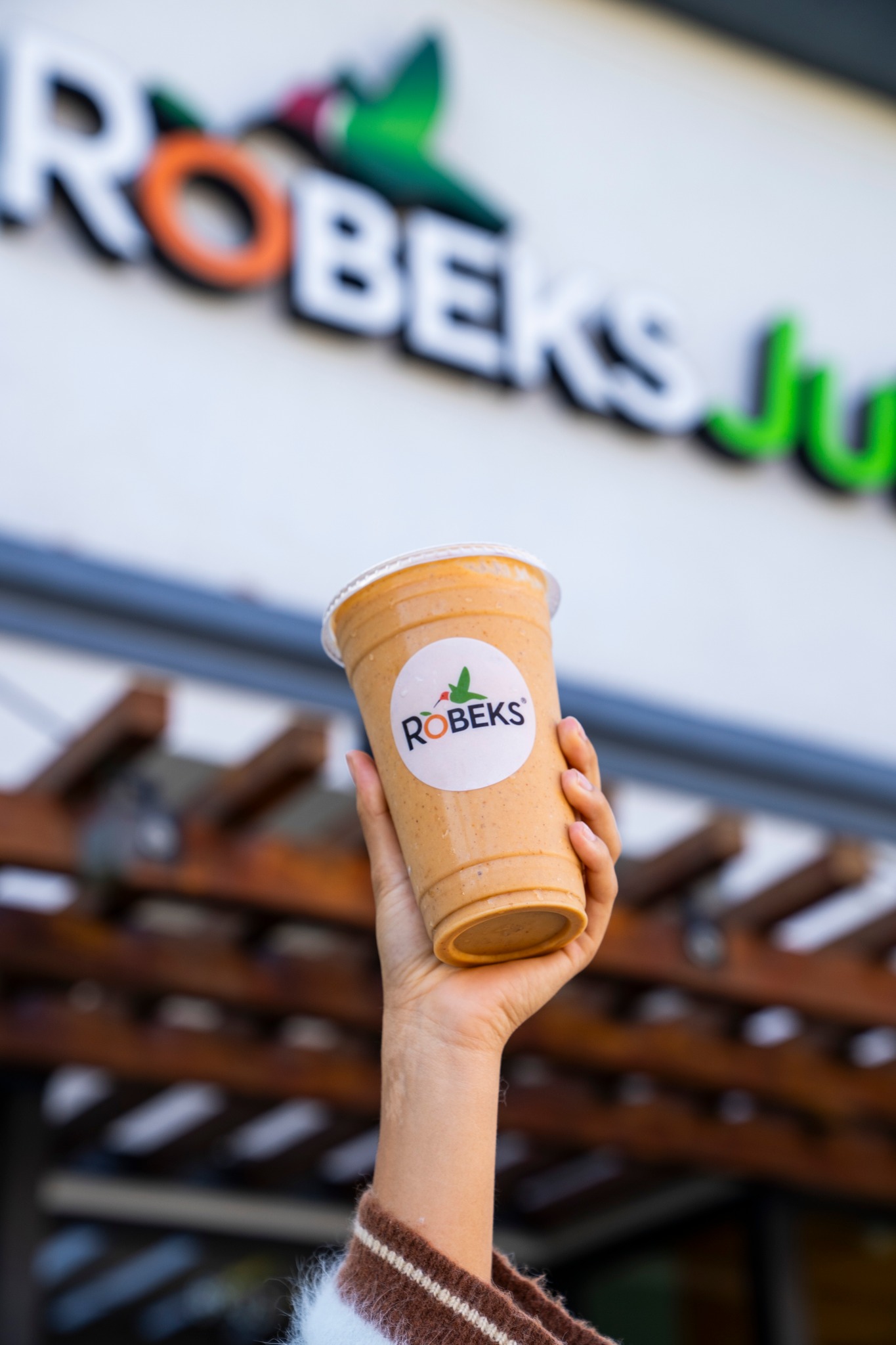 Robeks Fresh Juices & Smoothies | Burbank CA