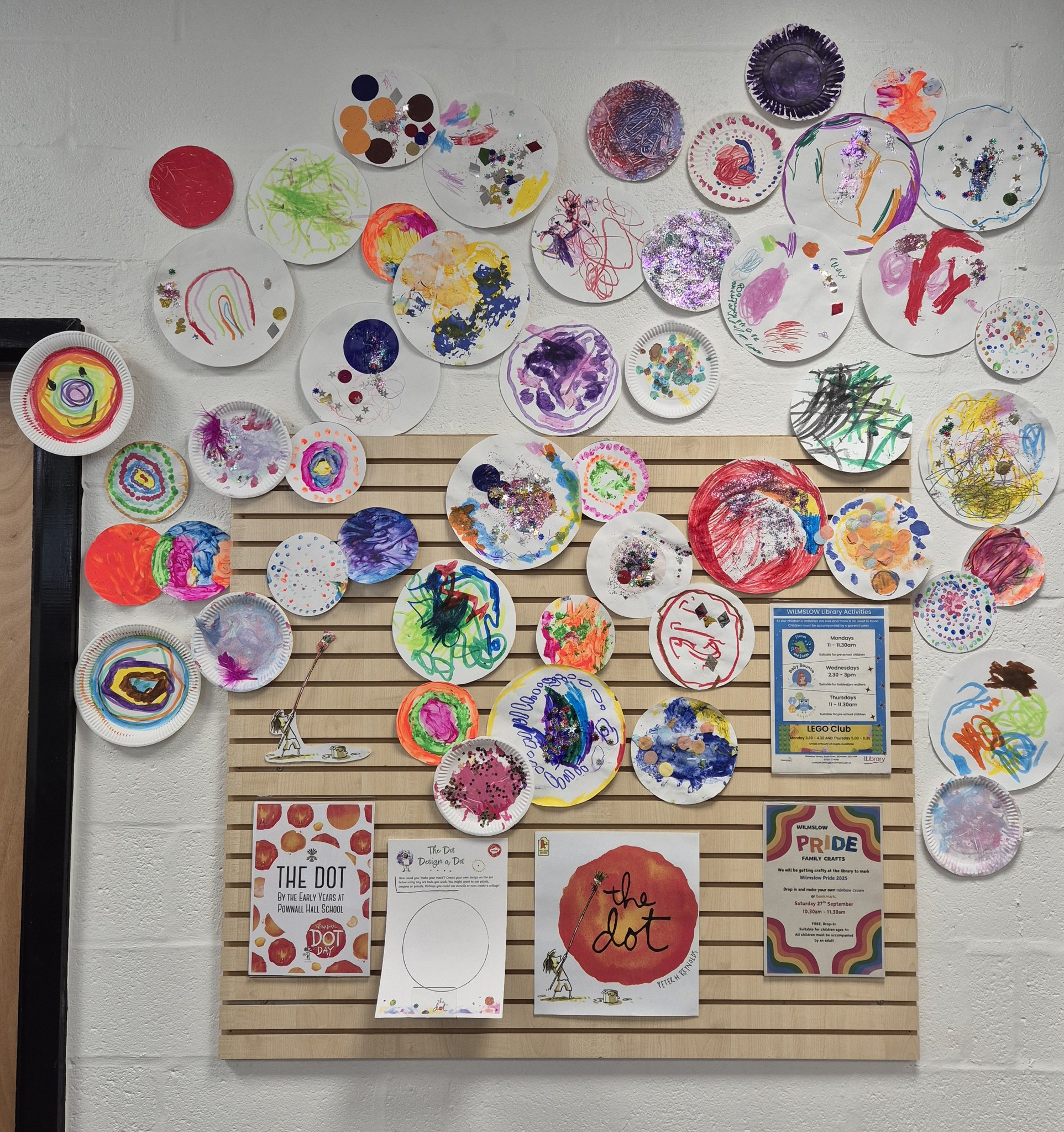 We are hosting a lovely display from... - Wilmslow Library | Facebook
