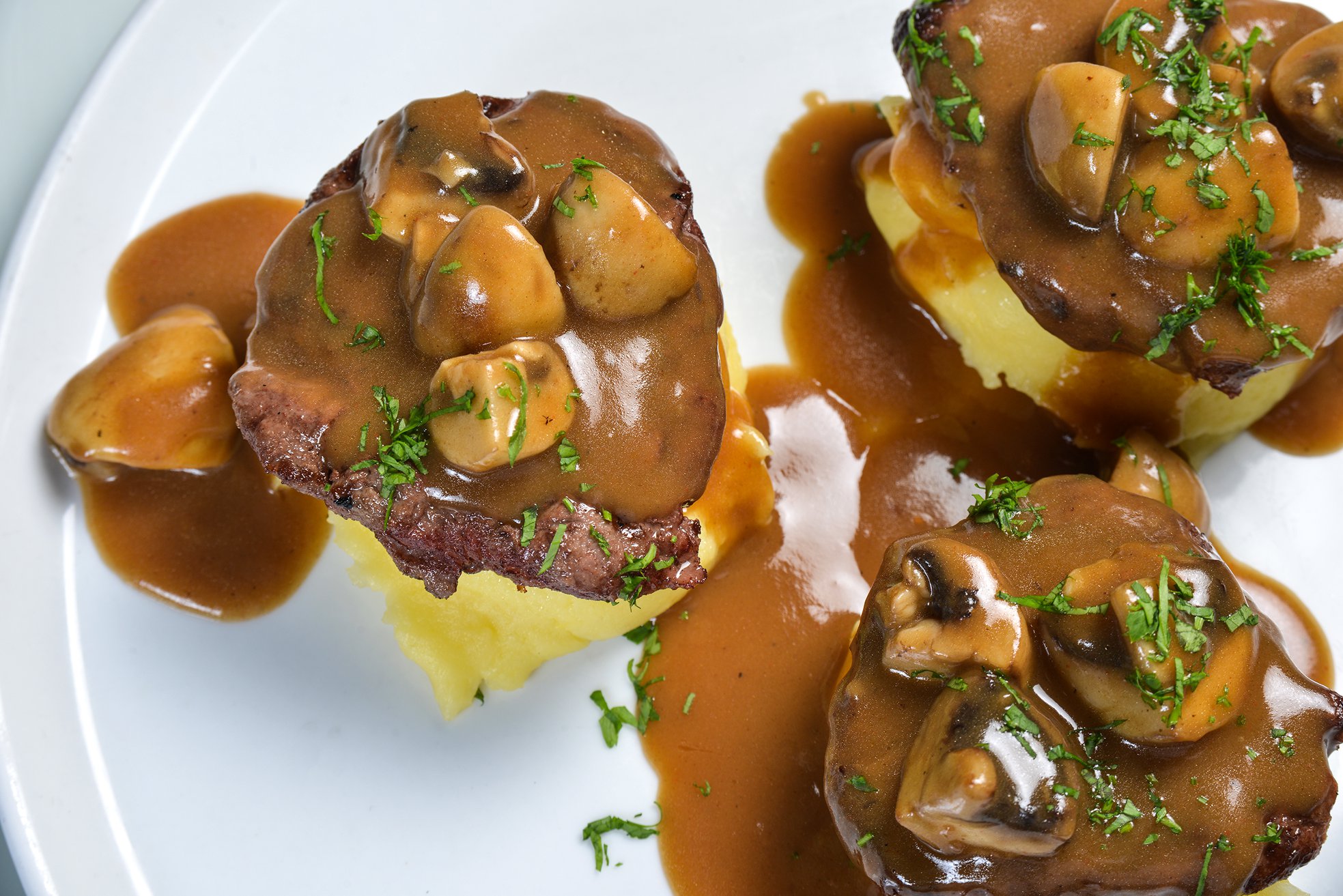 nino-ksa-beef-medallions-fried-in-butter-and-filled-with