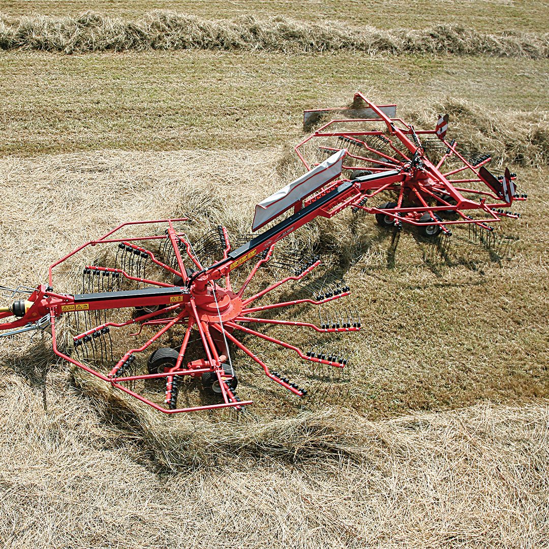 WCTractor - KUHN GA 6632, 7932 and 9032 twin-rotar rotary rakes are ...
