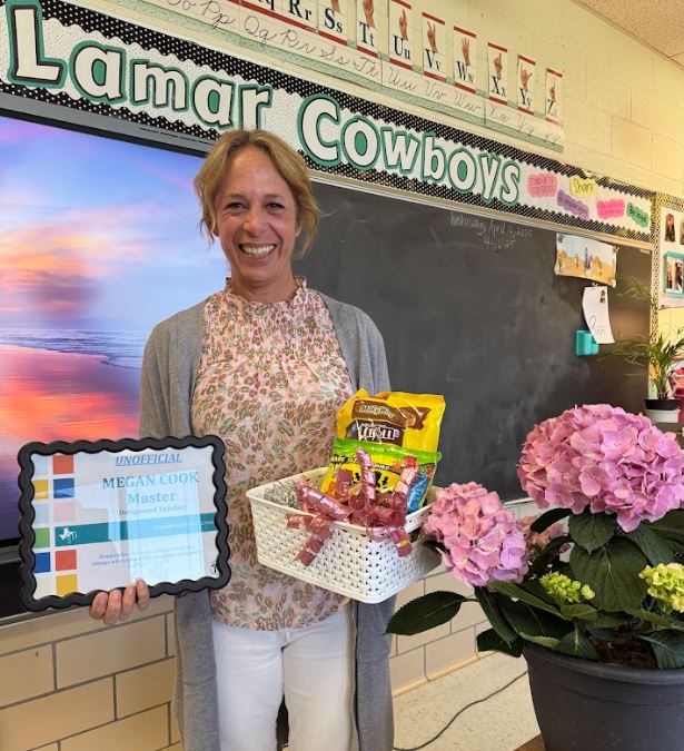 Congratulations to Mrs. Megan Cook!!... - Lamar Elementary | Facebook