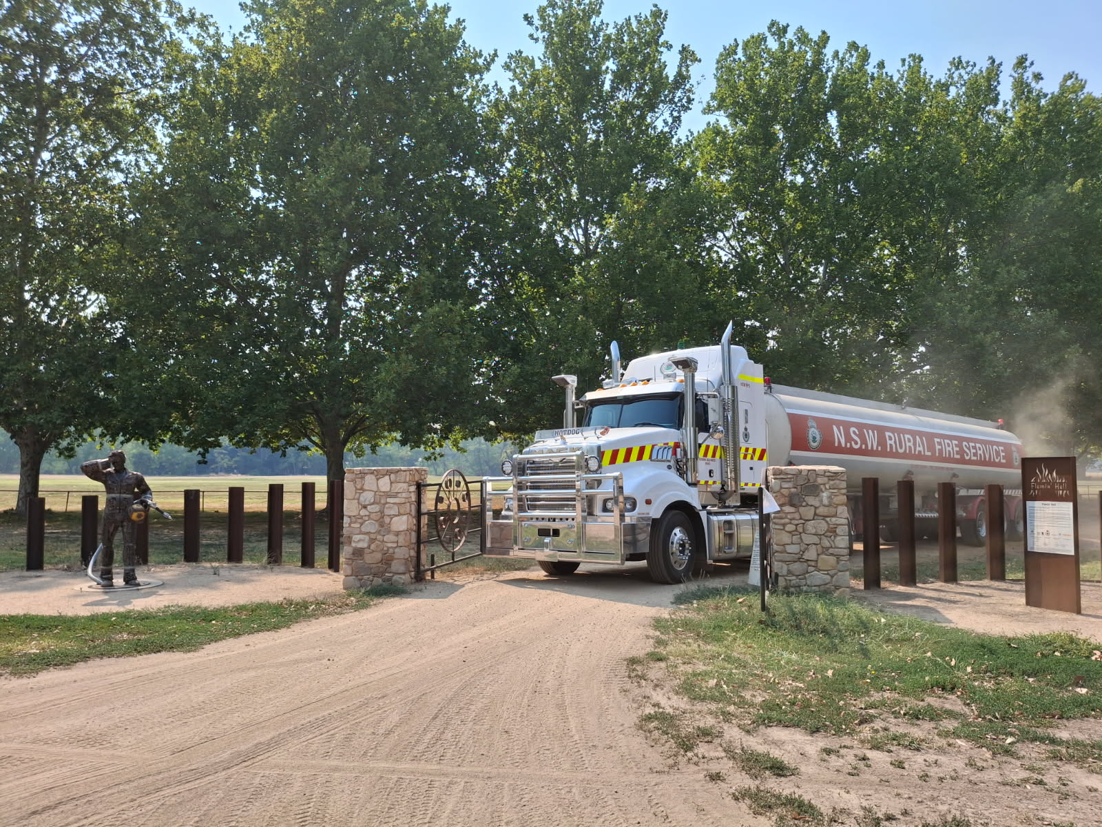 🚒 ON THE ROAD FOR RIVERINA 🚒... - NSW RFS - Riverina Zone | Facebook