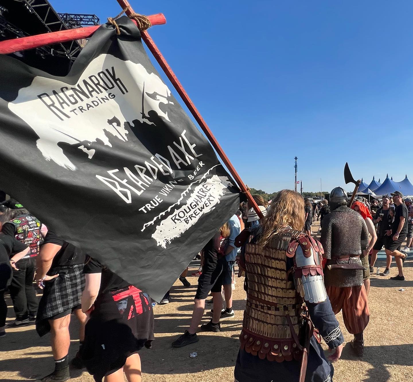 Somebody say heavy metal? Get Axed at... - Ragnarok Trading