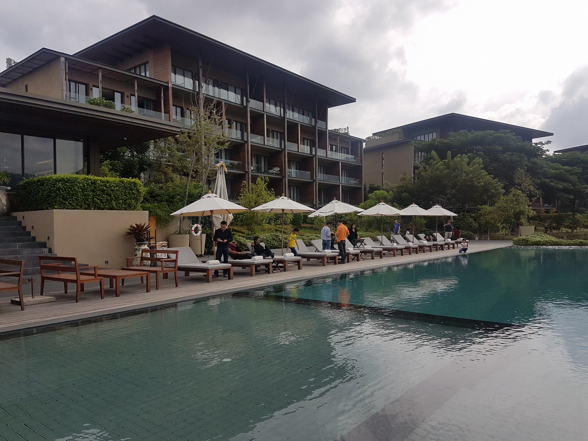 @ Atta lakeside resort suit... - Poo Thailand Van for Rent