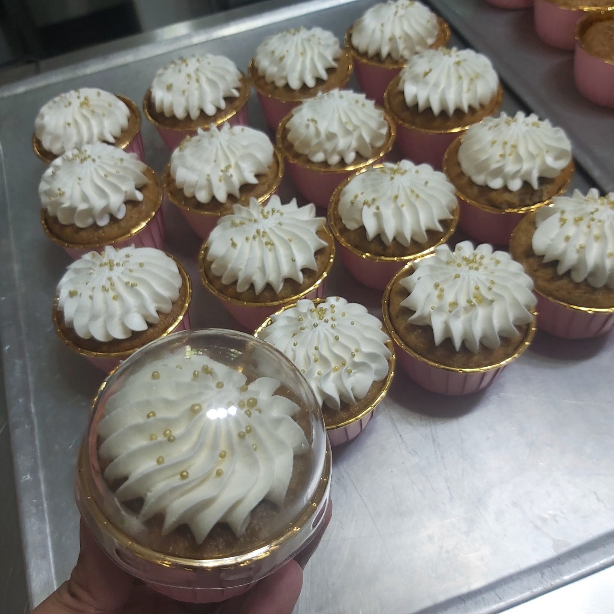 KamcakesandPastries
