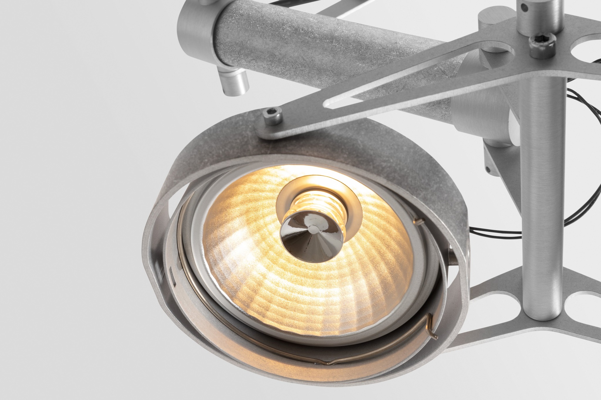 Modular Lighting... - Modular Lighting Instruments