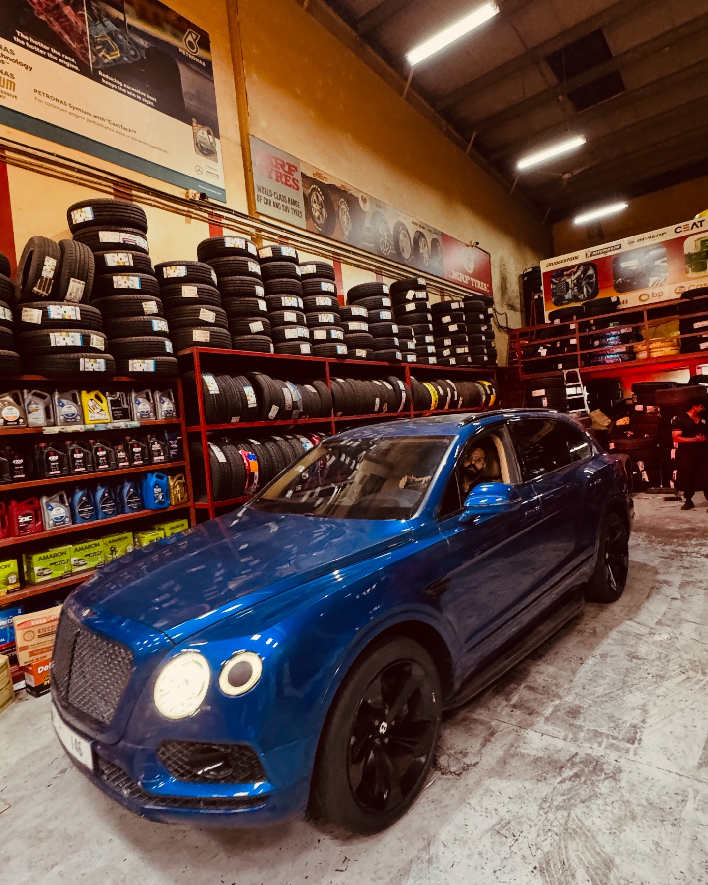 Al Radeef Auto Tyres | Sharjah