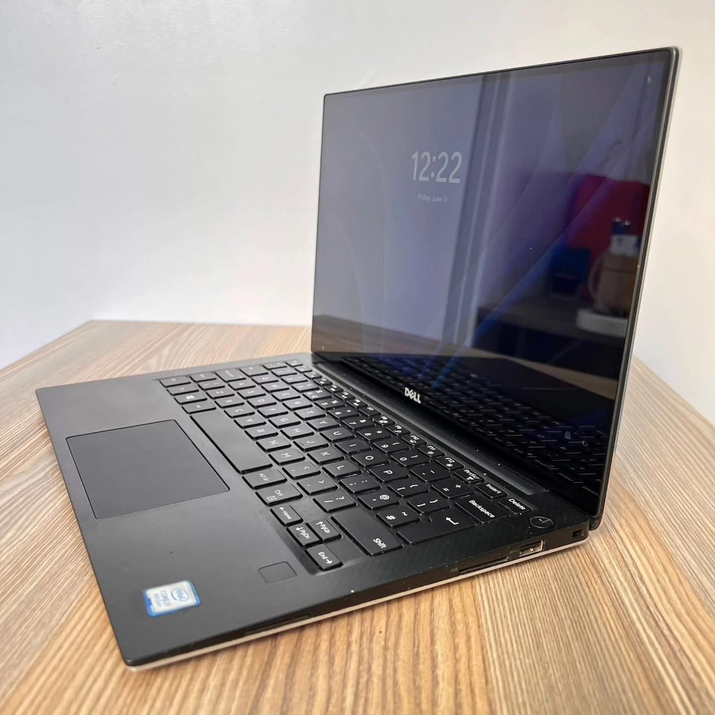Dell XPS 13 9360 • Operating System: Windows 11 Pro 64-bit 