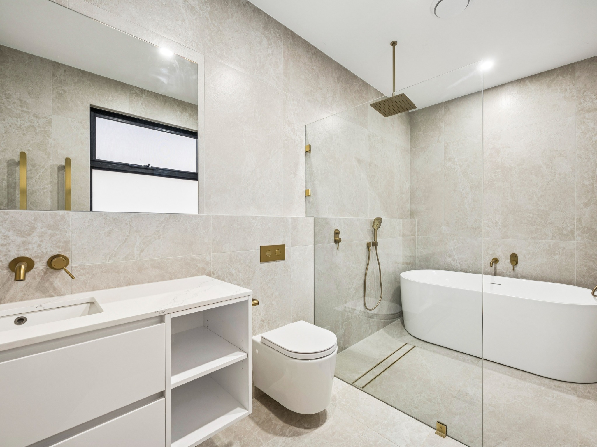 Beaumont Tiles - This Burnside beauty by @_hpghomes... | Facebook