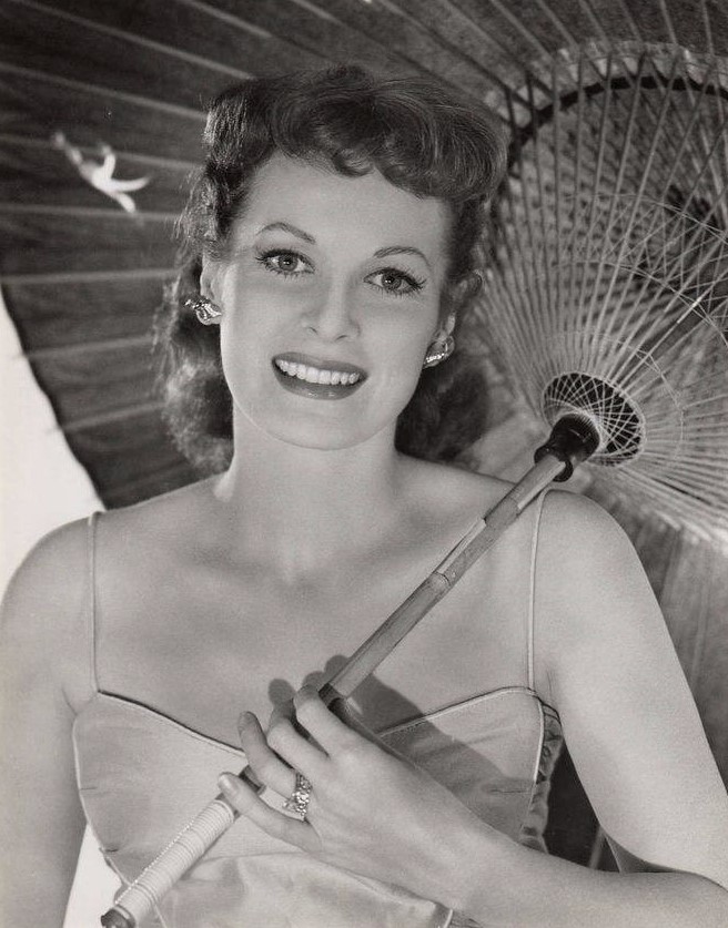 Movies - Maureen O'Hara | Facebook