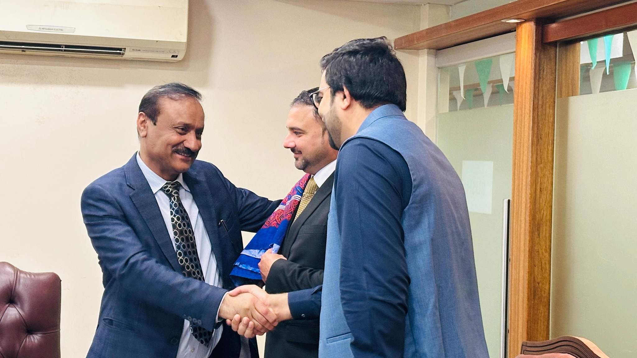 🤝 Strengthening Educational Bonds | Dr. A. Q. Khan School System x SEF ...