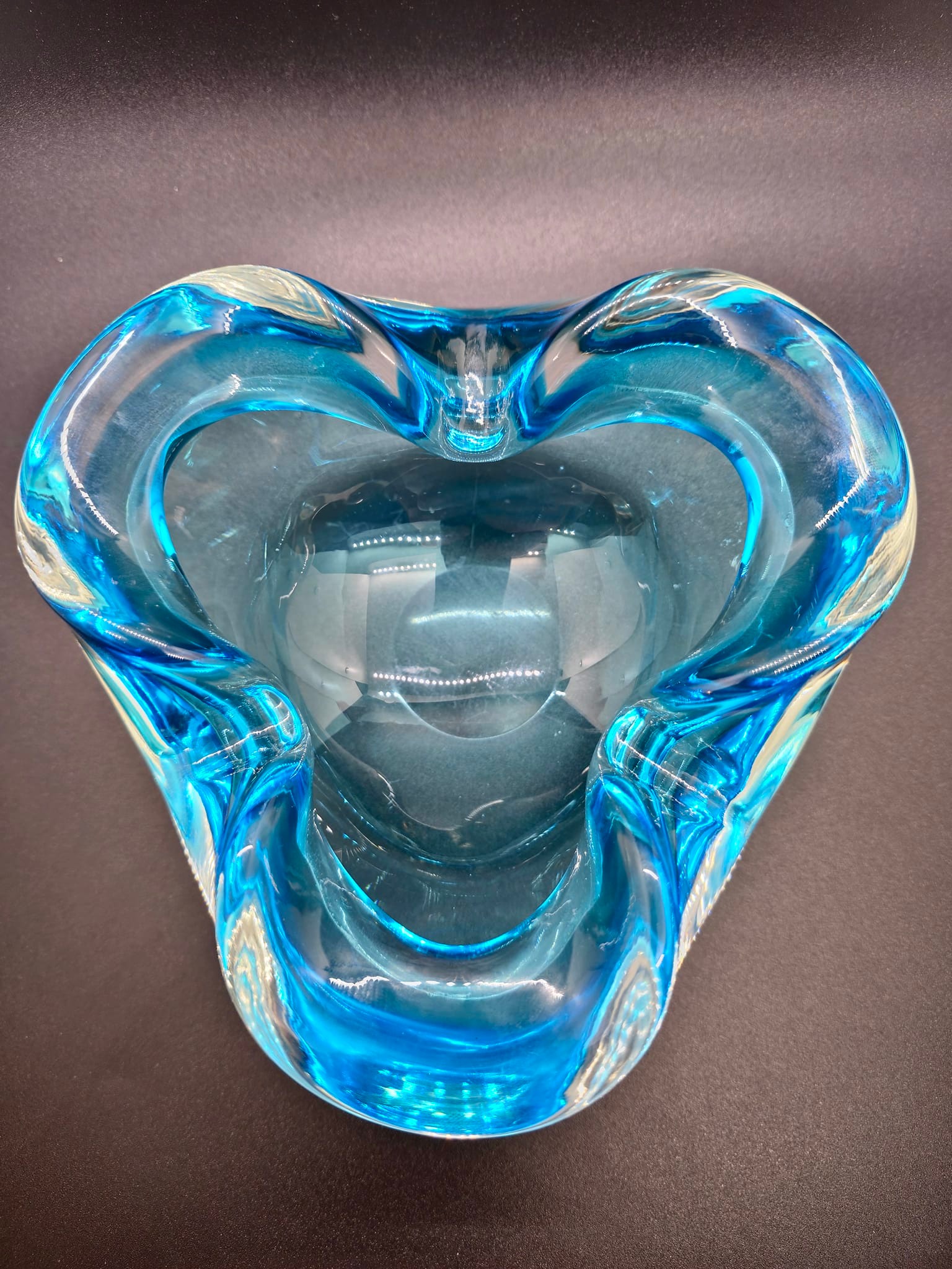 How to properly identify Alfeedo Barbini Murano glass pieces?
