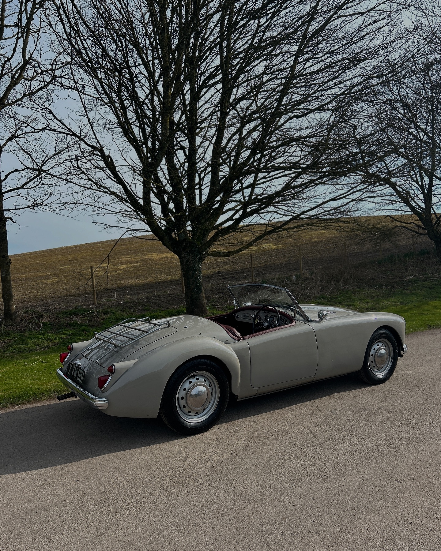 Robin Lawton... - Robin Lawton Vintage and Classic cars