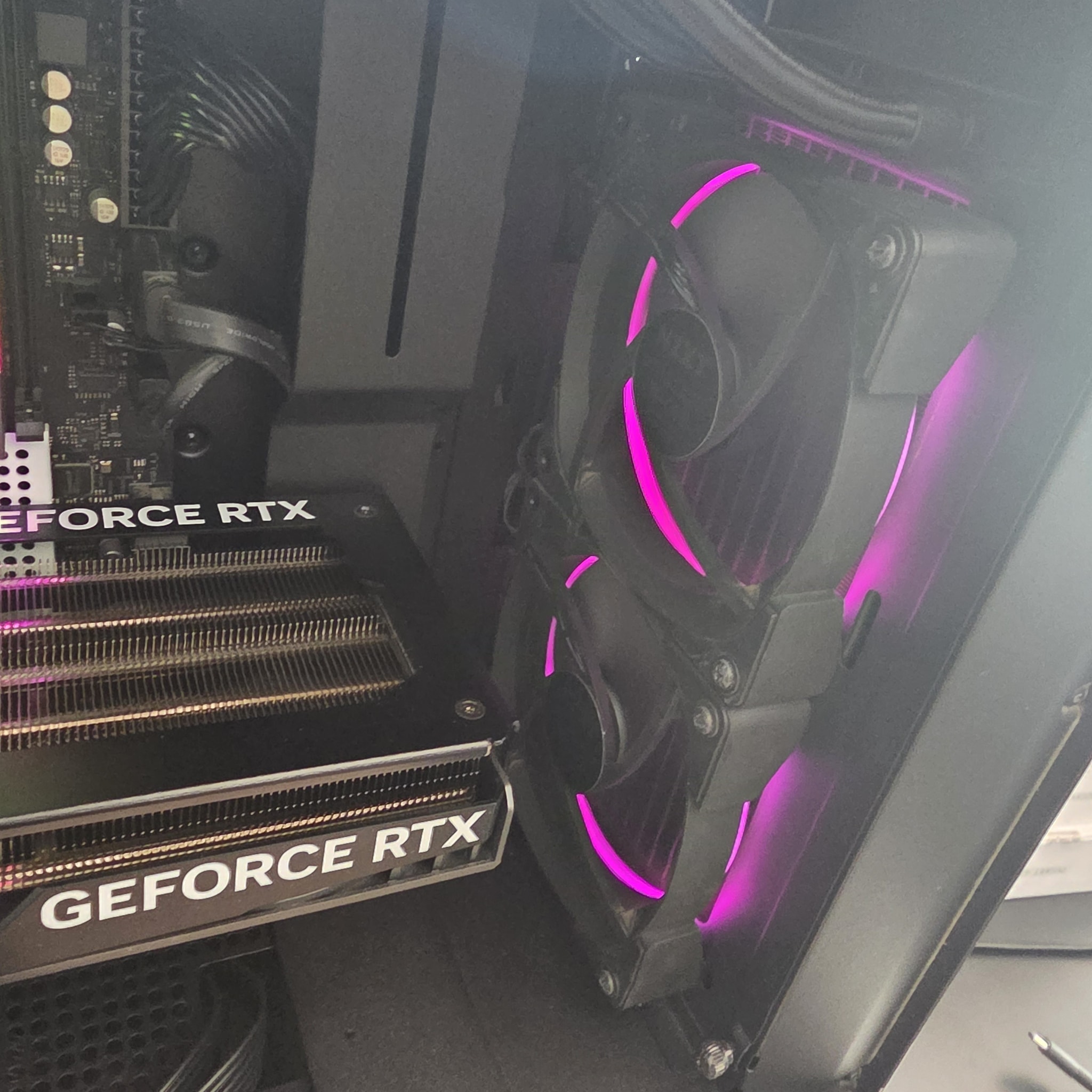 PC Build Gaming Design Sec Hand 9XX$ _ I5 12600K _ Ram 16G _ NZXT 