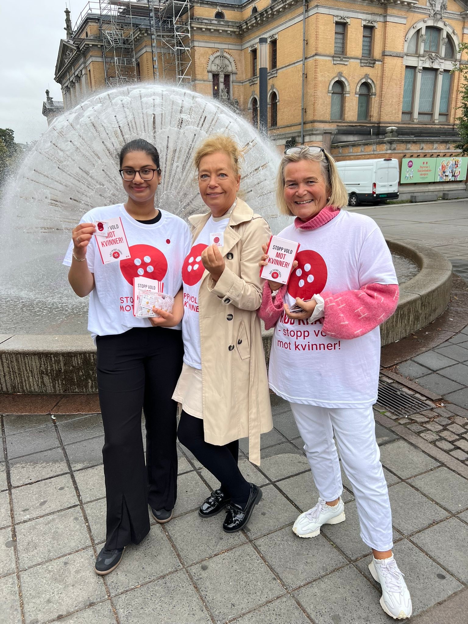 Rød Knapp - Stopp vold mot kvinner