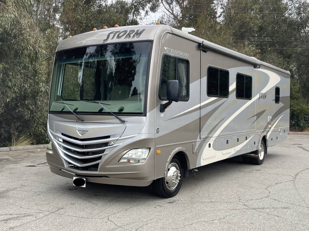2015 Fleetwood STORM 32V - RVs & Campers - Boone, North Carolina ...