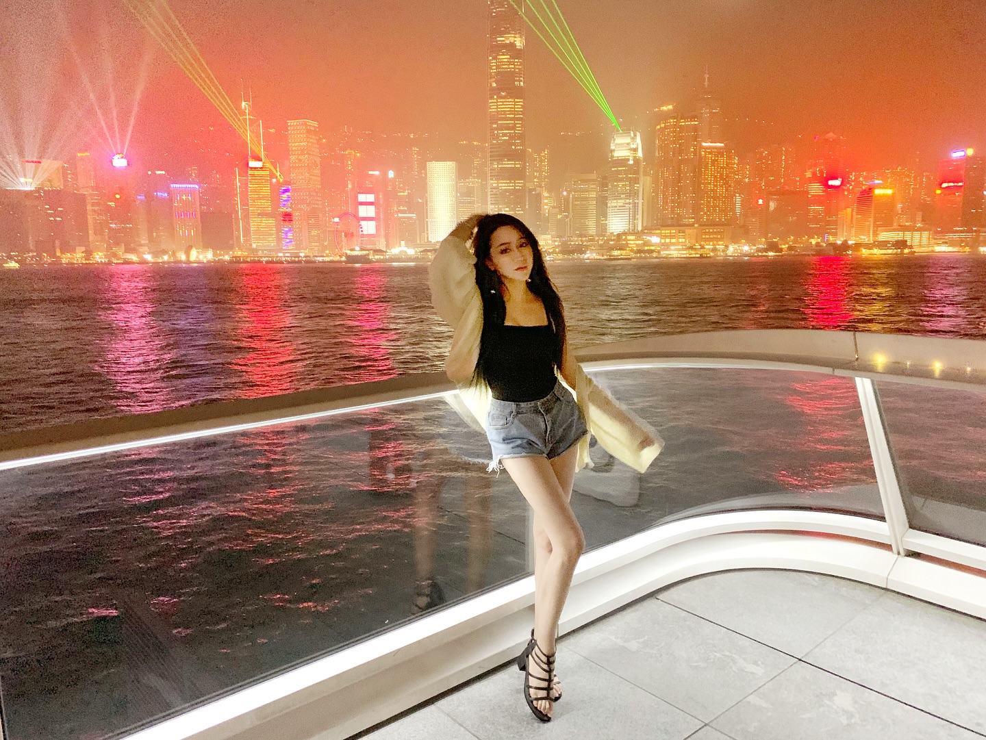 長腿美姬Dana