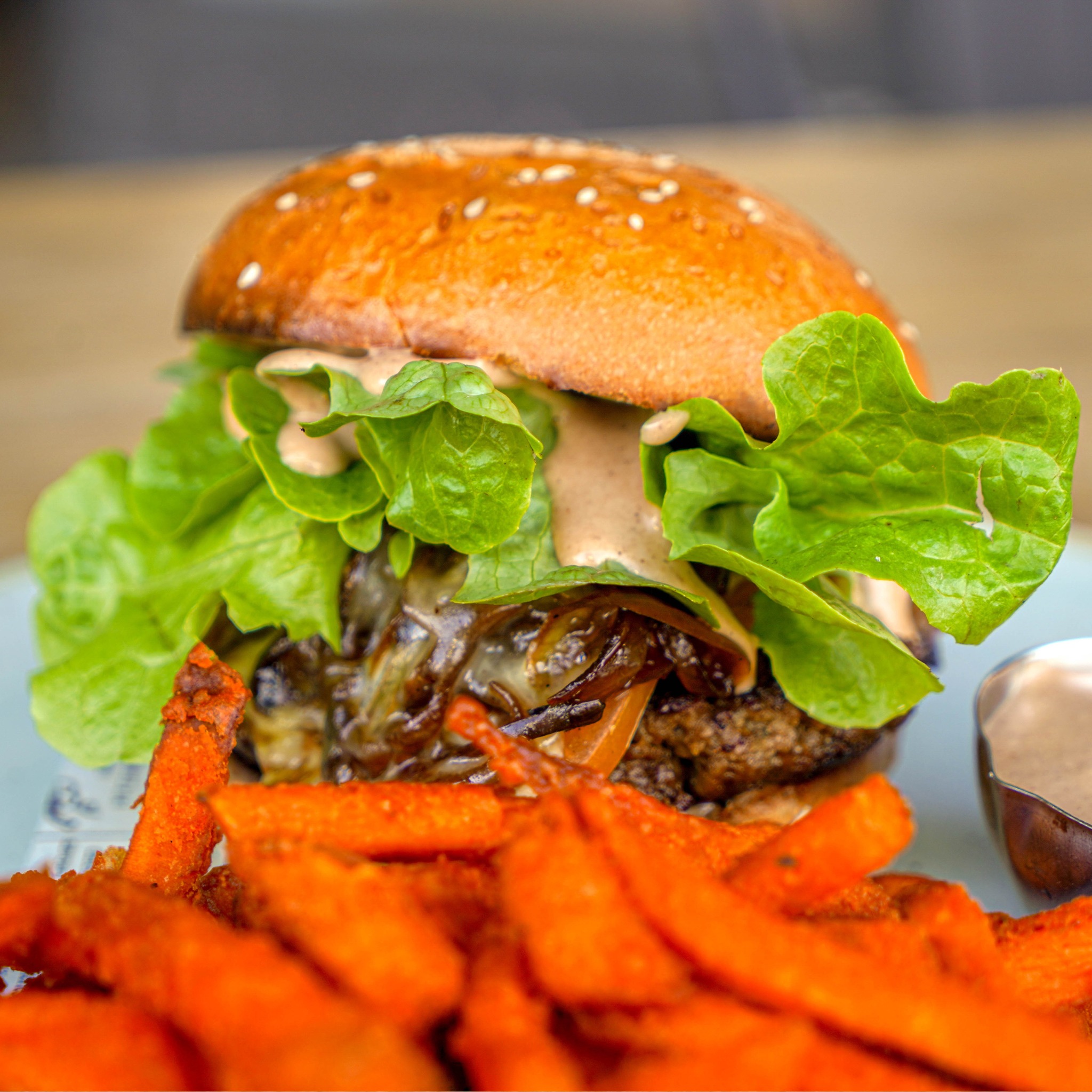 Platform T8 - 🍔 The MUST TRY T8 Burger with our special...