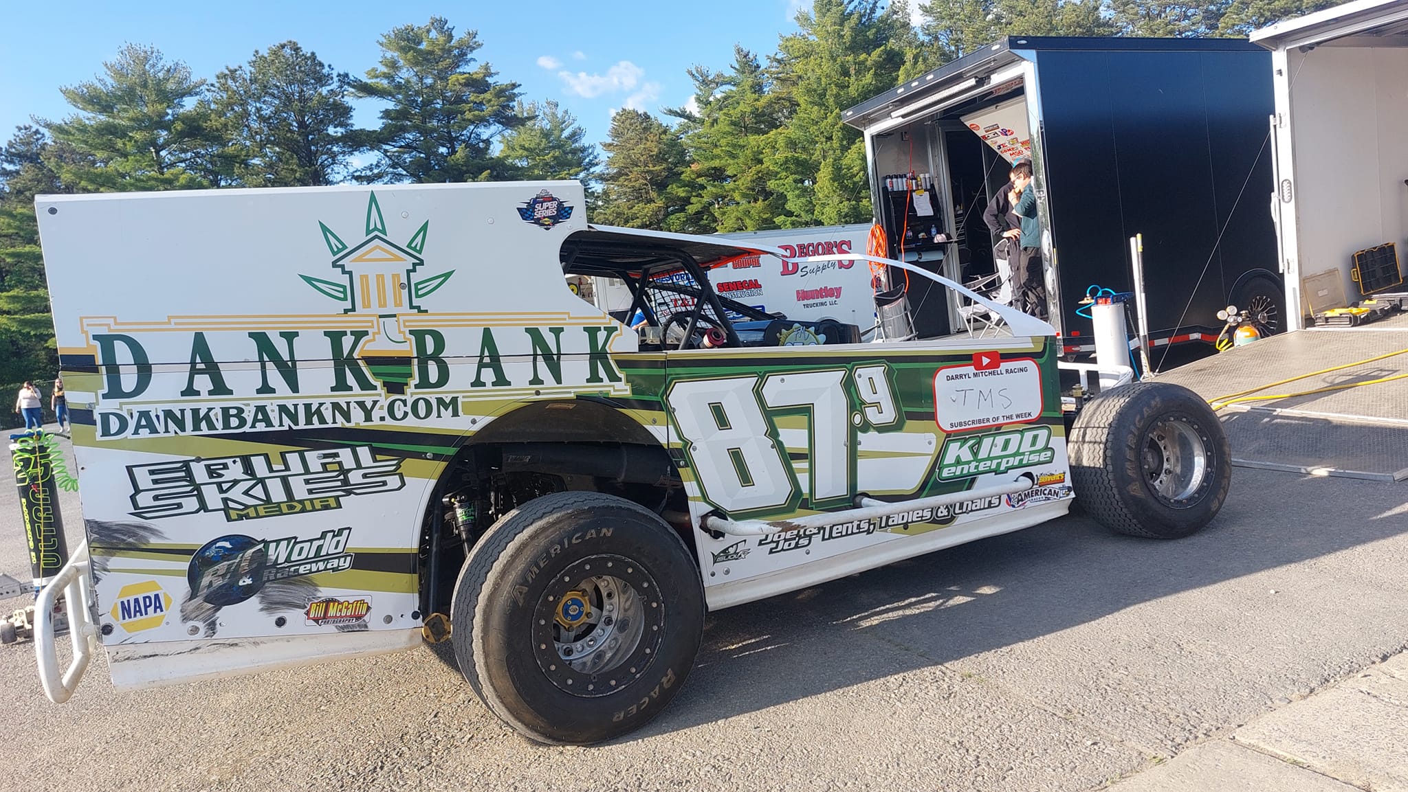 Darryl Mitchell Racing