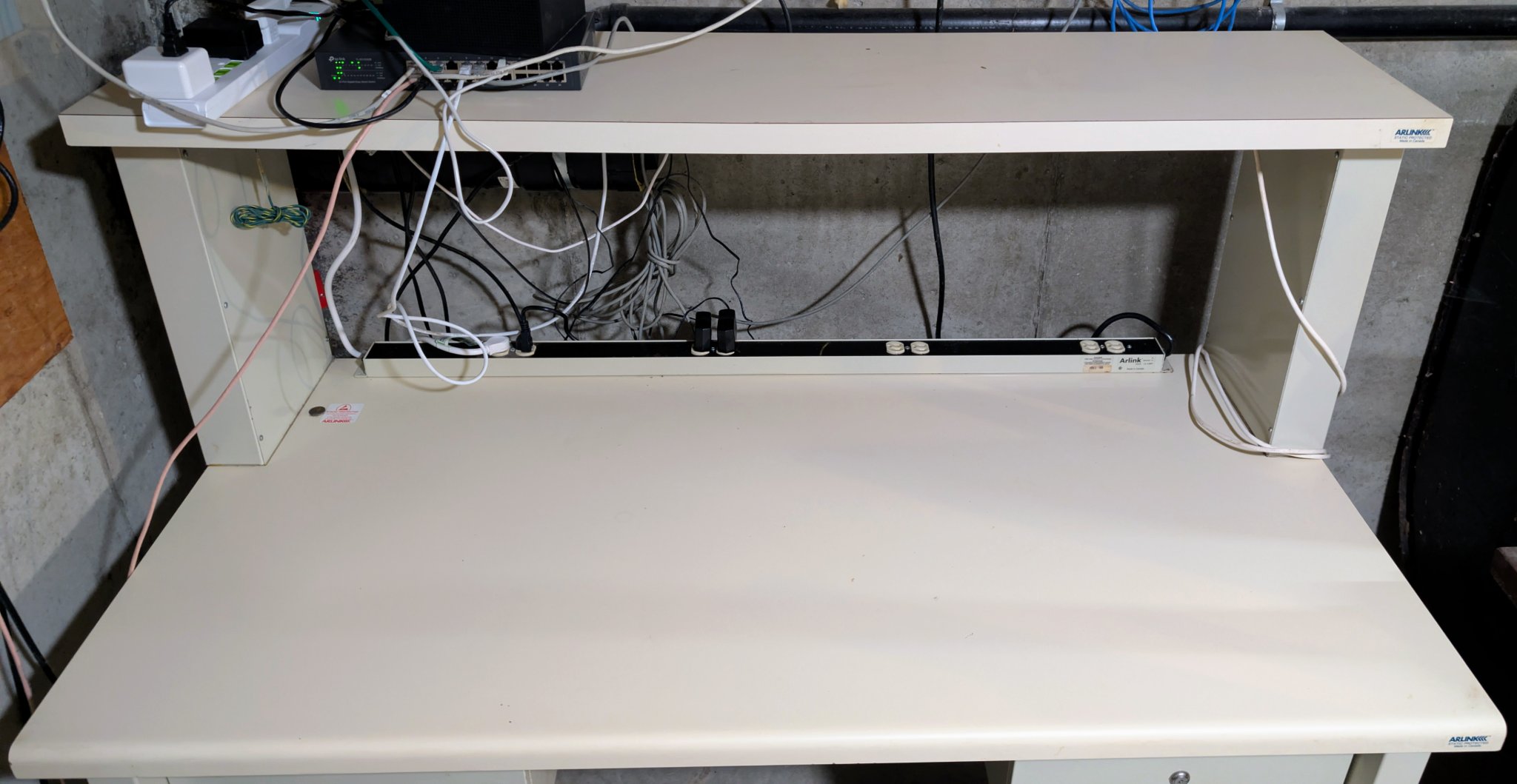 Arlink Series 77 Test Bench - Benches - Amesbury, Massachusetts ...