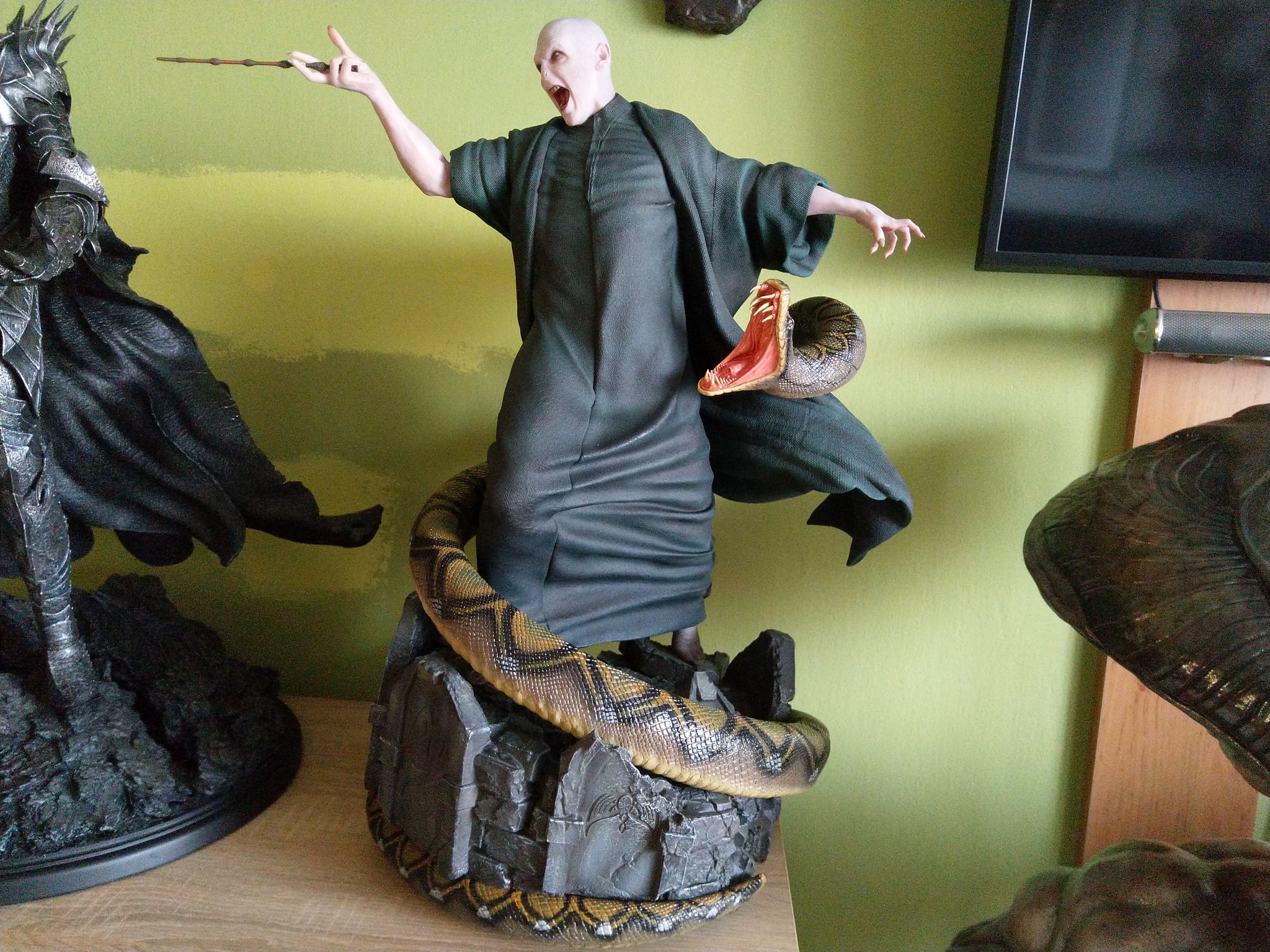 Harry Potter : Voldemort Avada Kedavra buste en bronze Buste