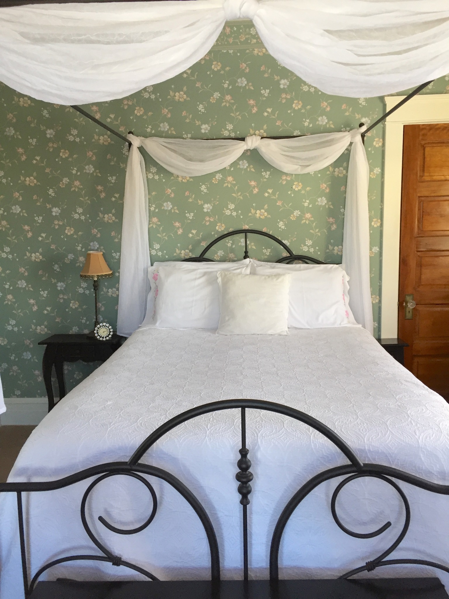 Olde Square Inn | Mount Joy PA