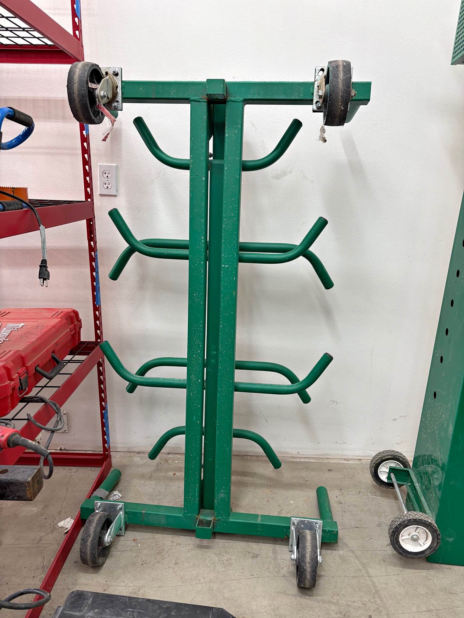 Greenlee 668 Conduit and Pipe Rack - Weight Lifting Machines & Racks ...