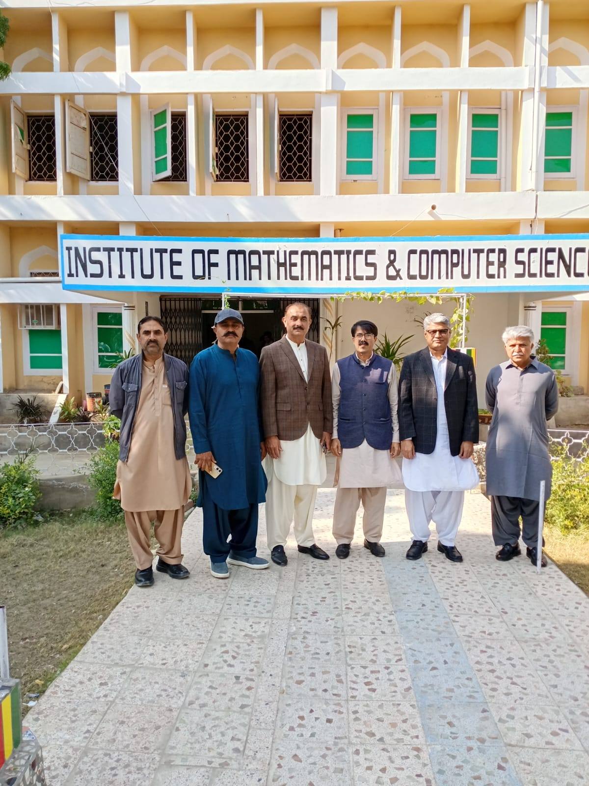 Instit... - Institute of Mathematics & Computer Science - IMCS