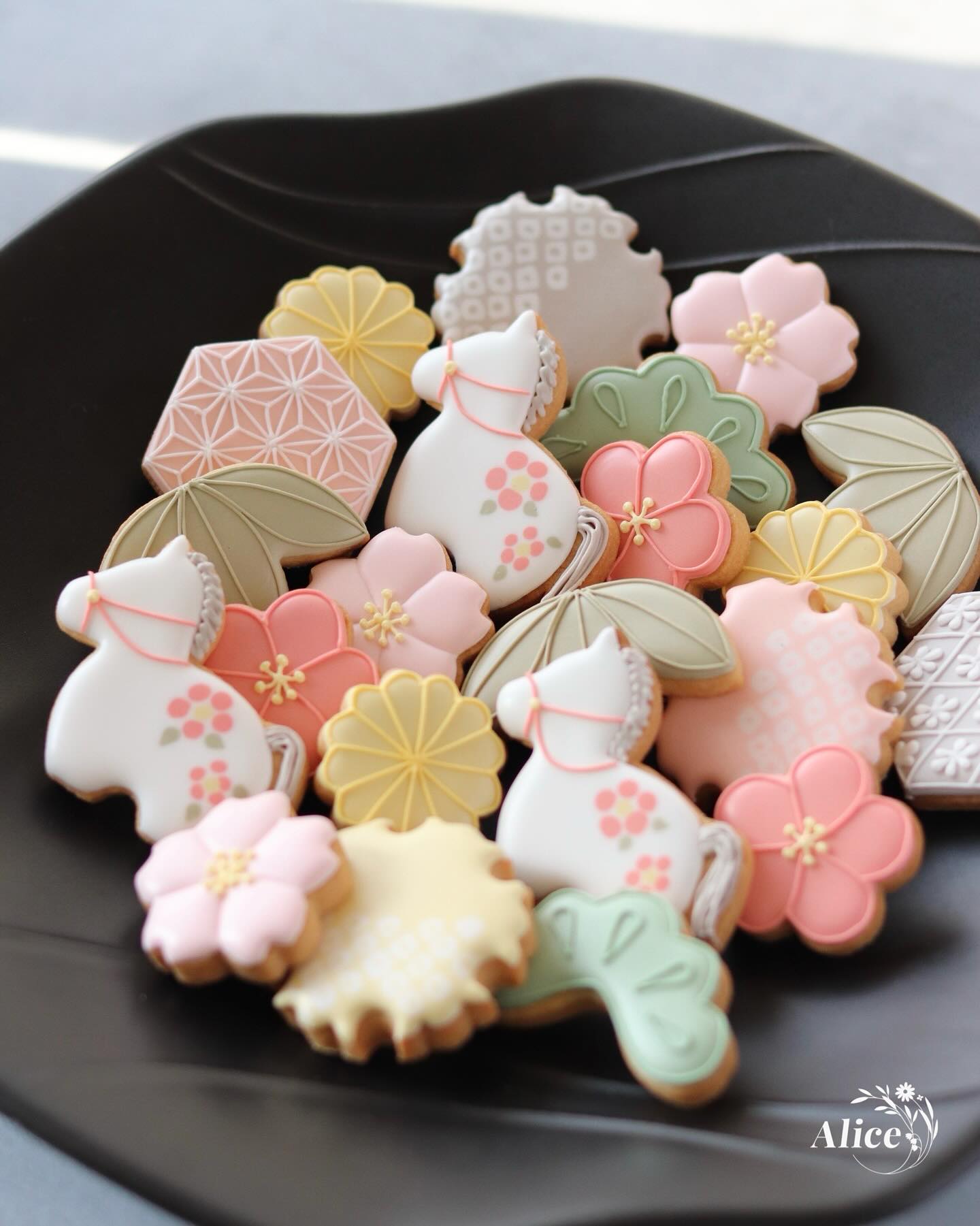 Alice（アリーチェ） (@Alice.icingcookies) • Facebook