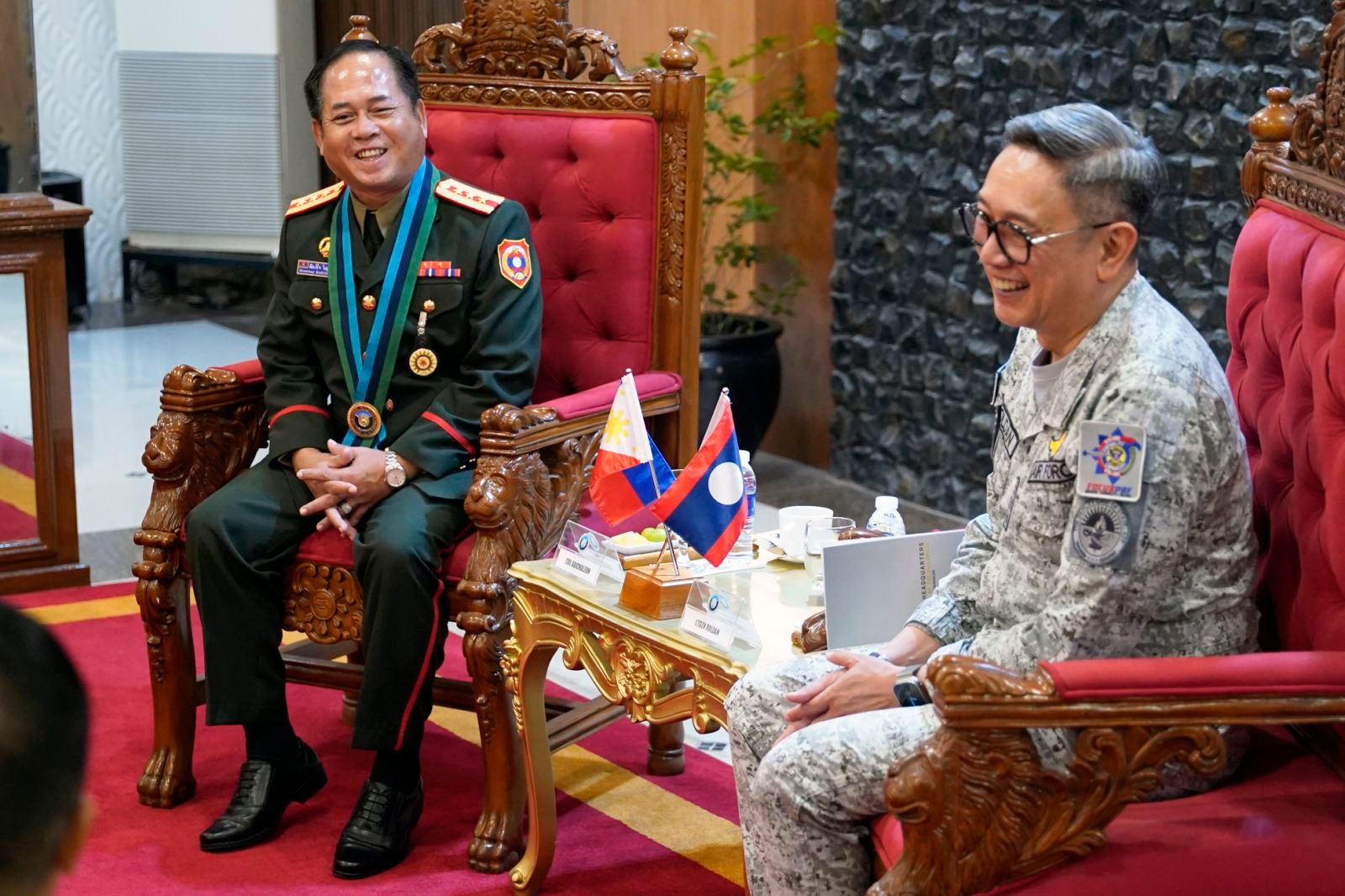 Armed - AFP Deputy Chief of Staff LtGen Rommel P Roldan and Colonel ...