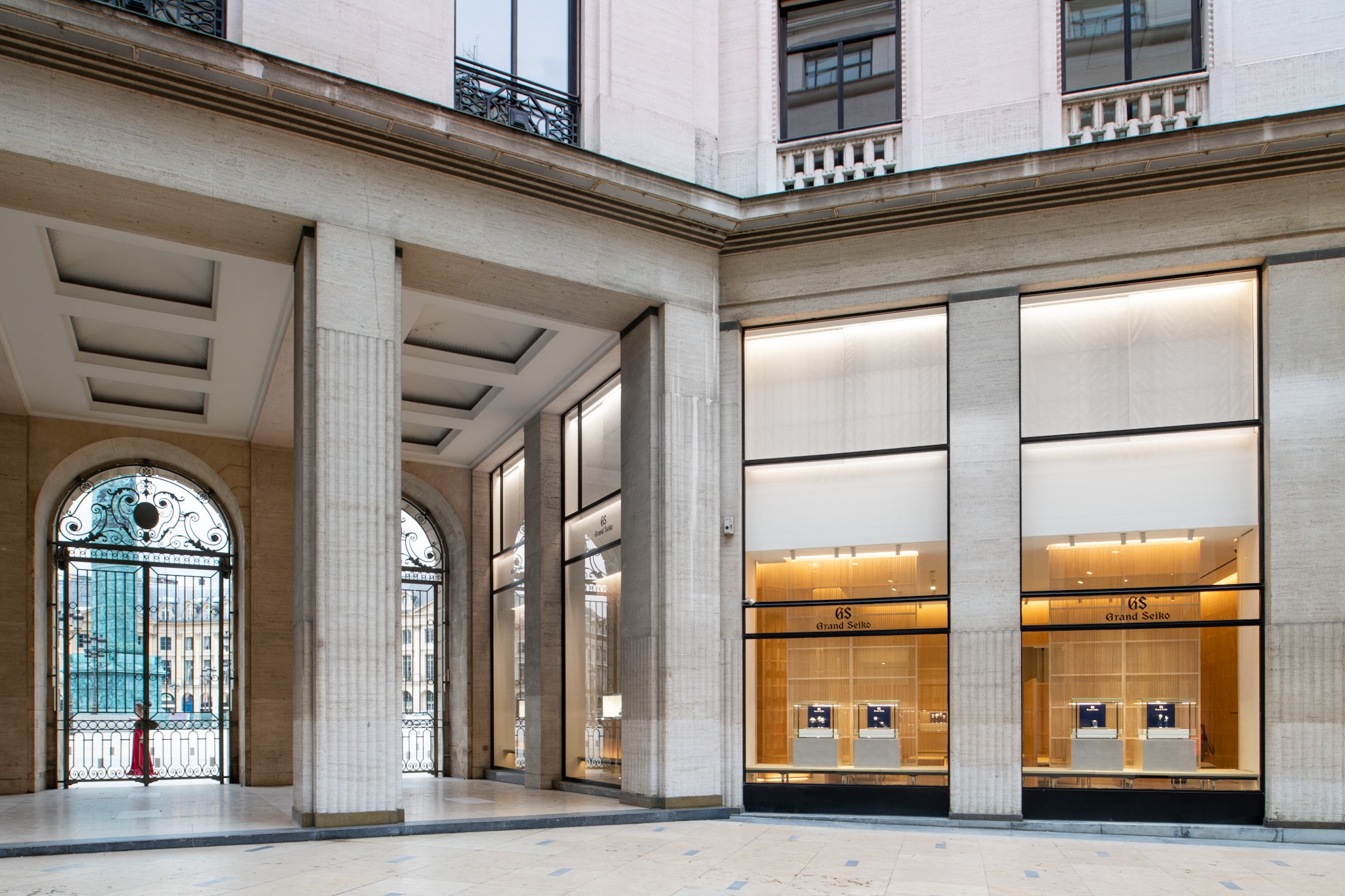 seiko boutique grand front osaka